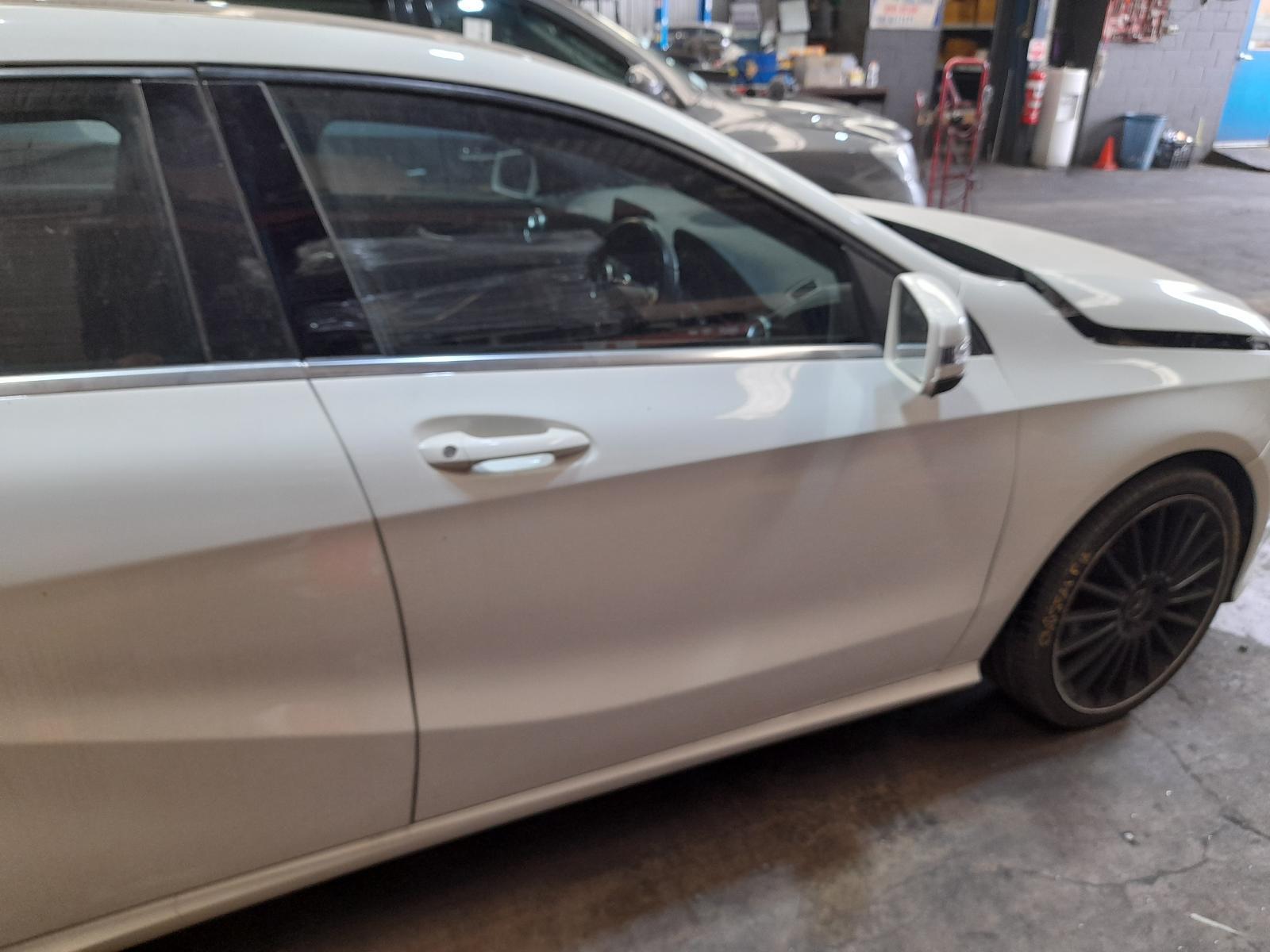 View Auto part Right Front Door Mercedes A Class 2016