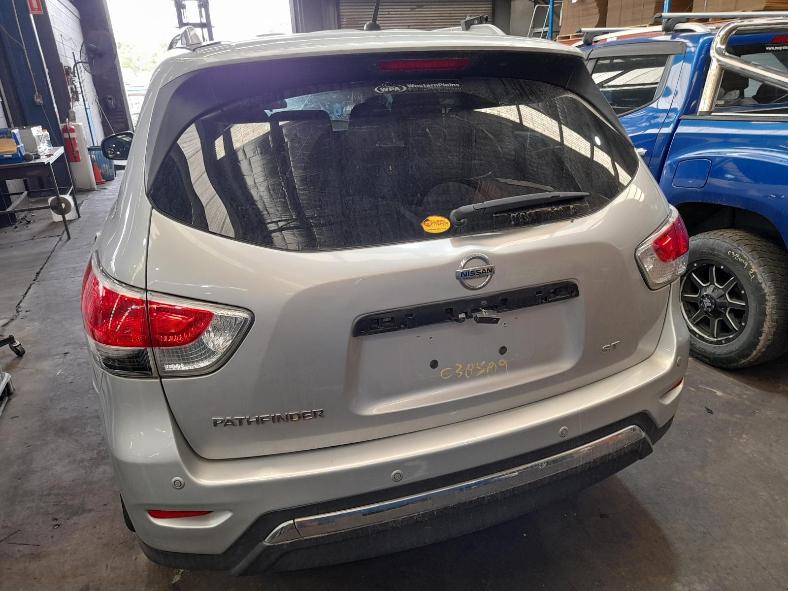 View Auto part Bootlid/Tailgate Nissan Pathfinder 2015