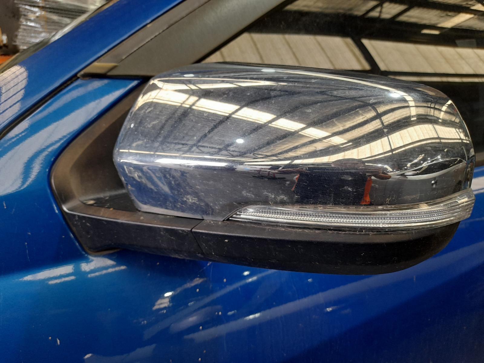 View Auto part Left Door Mirror Ldv T60 2017