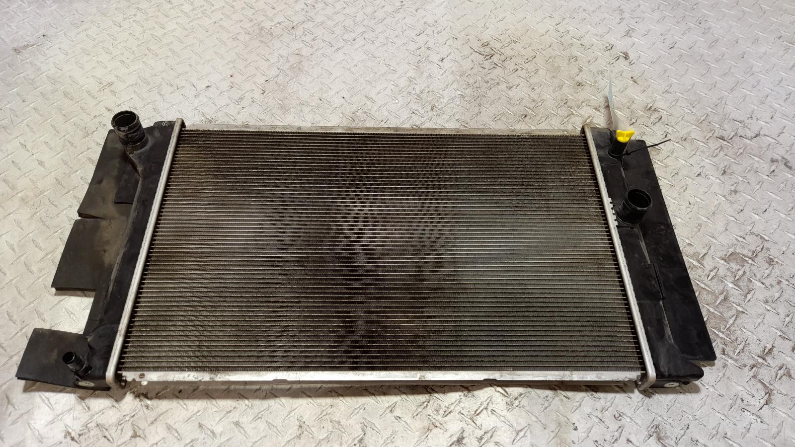 View Auto part Radiator Toyota Corolla 2015