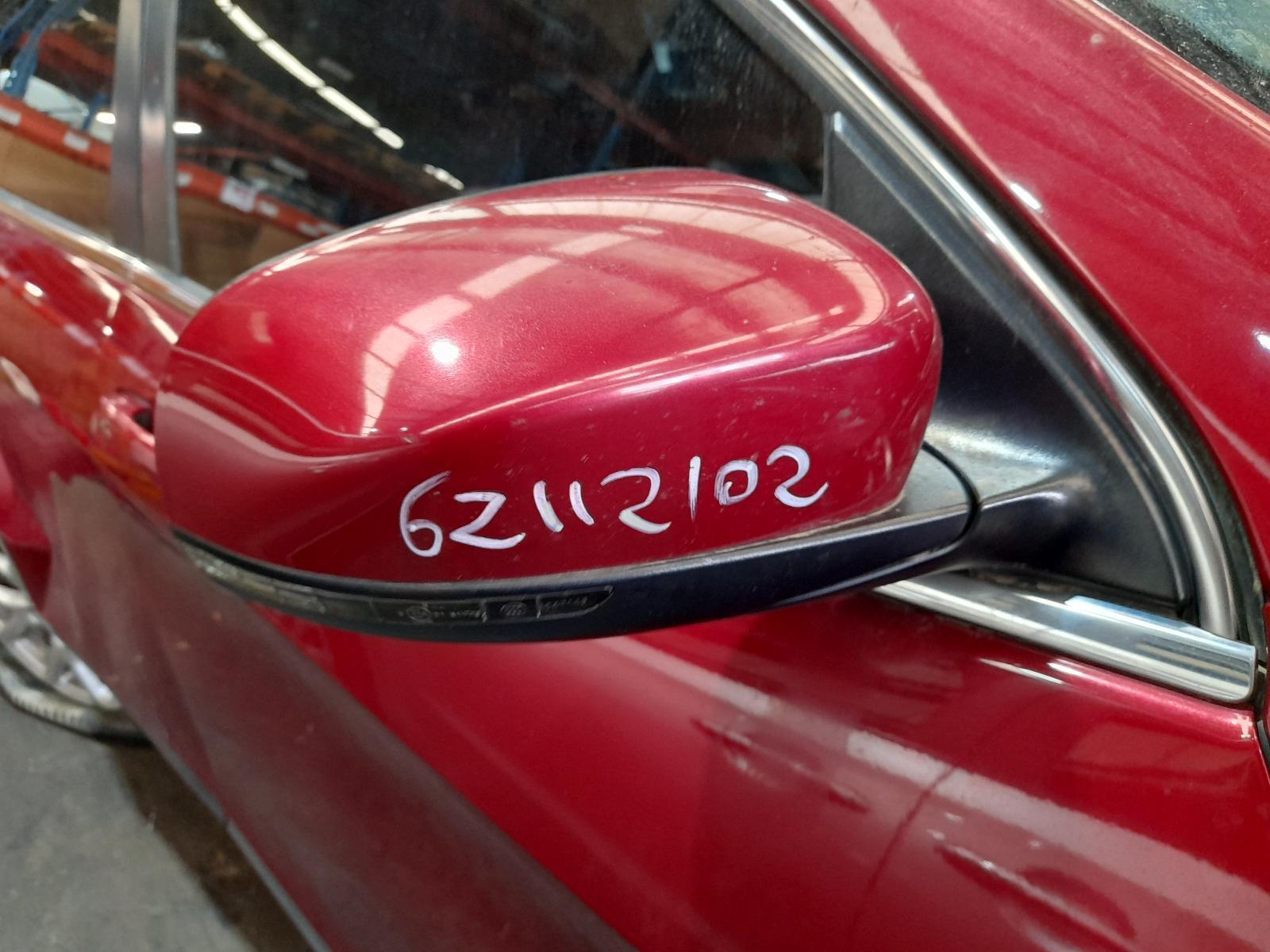 View Auto part Right Door Mirror Jeep Cherokee 2014