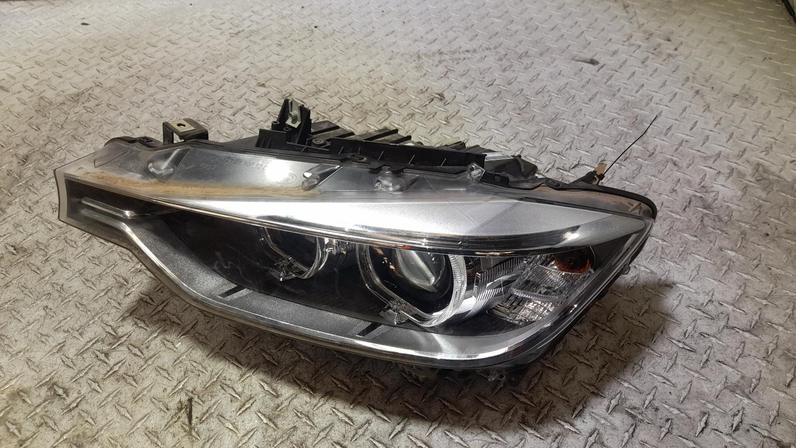 View Auto part Left Headlamp Bmw 3 Series 2013