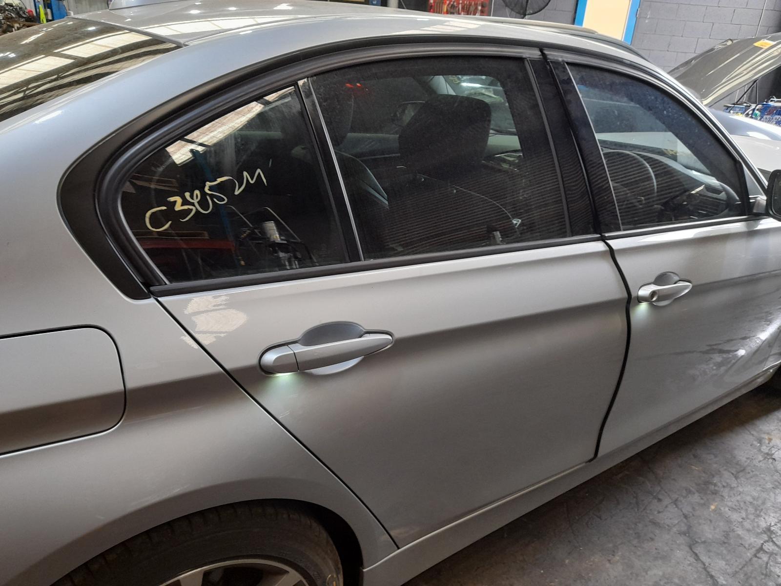 View Auto part Right Rear Door Sliding Bmw 3 Series 2013