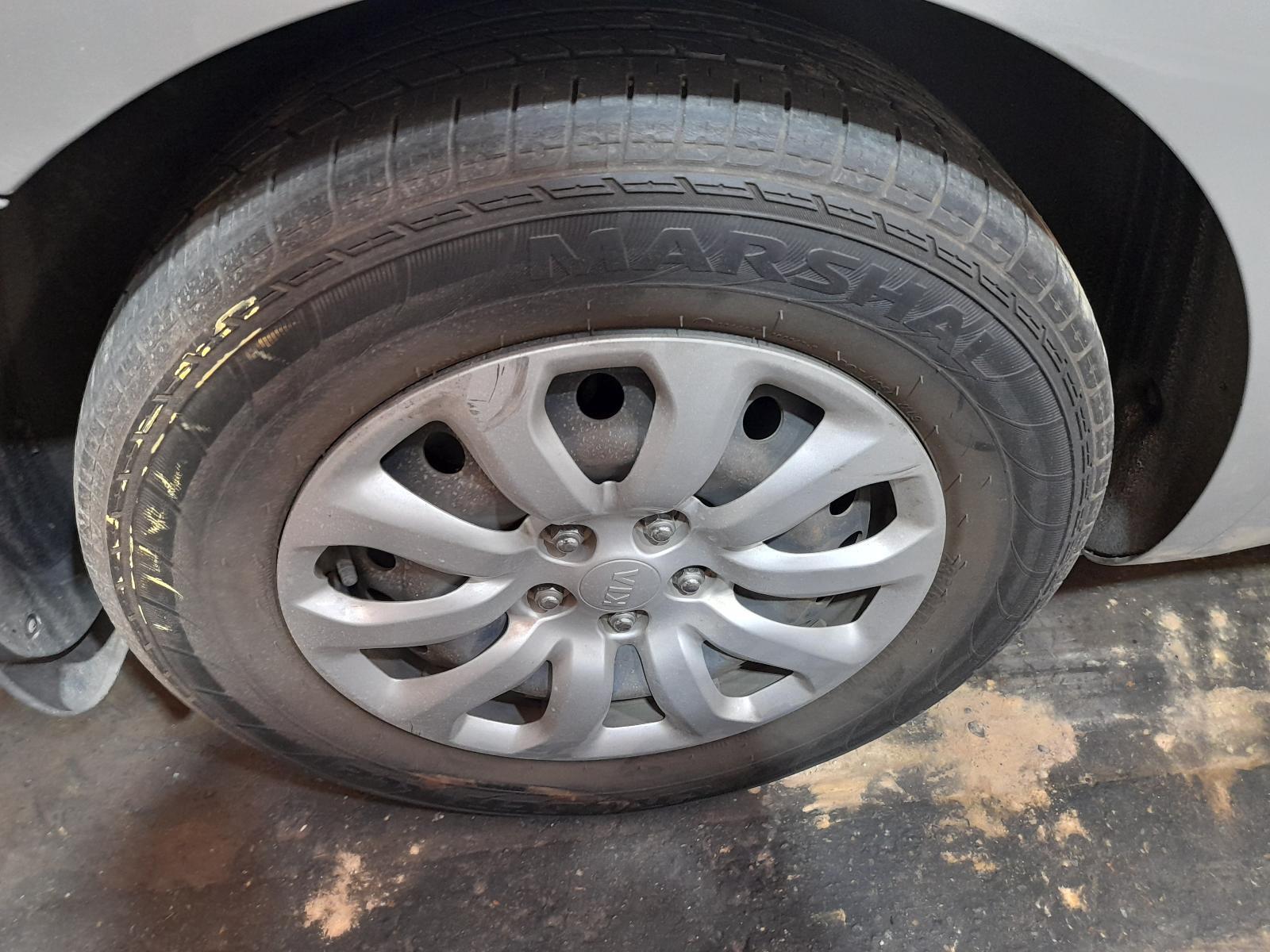 View Auto part Wheel Standard/Steel Kia Carnival/grand Carnival 2016