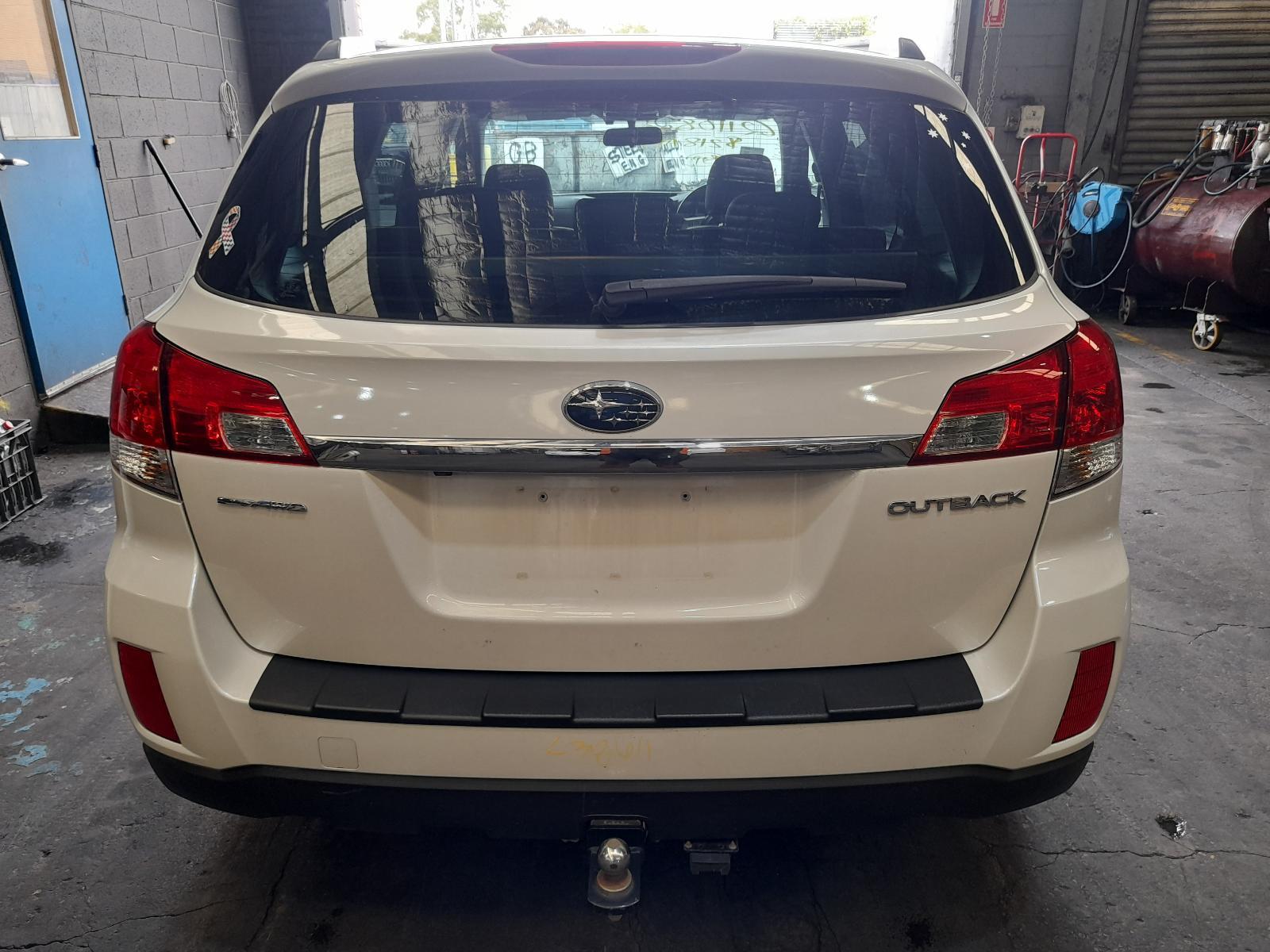 View Auto part Bootlid/Tailgate Subaru Outback 2011