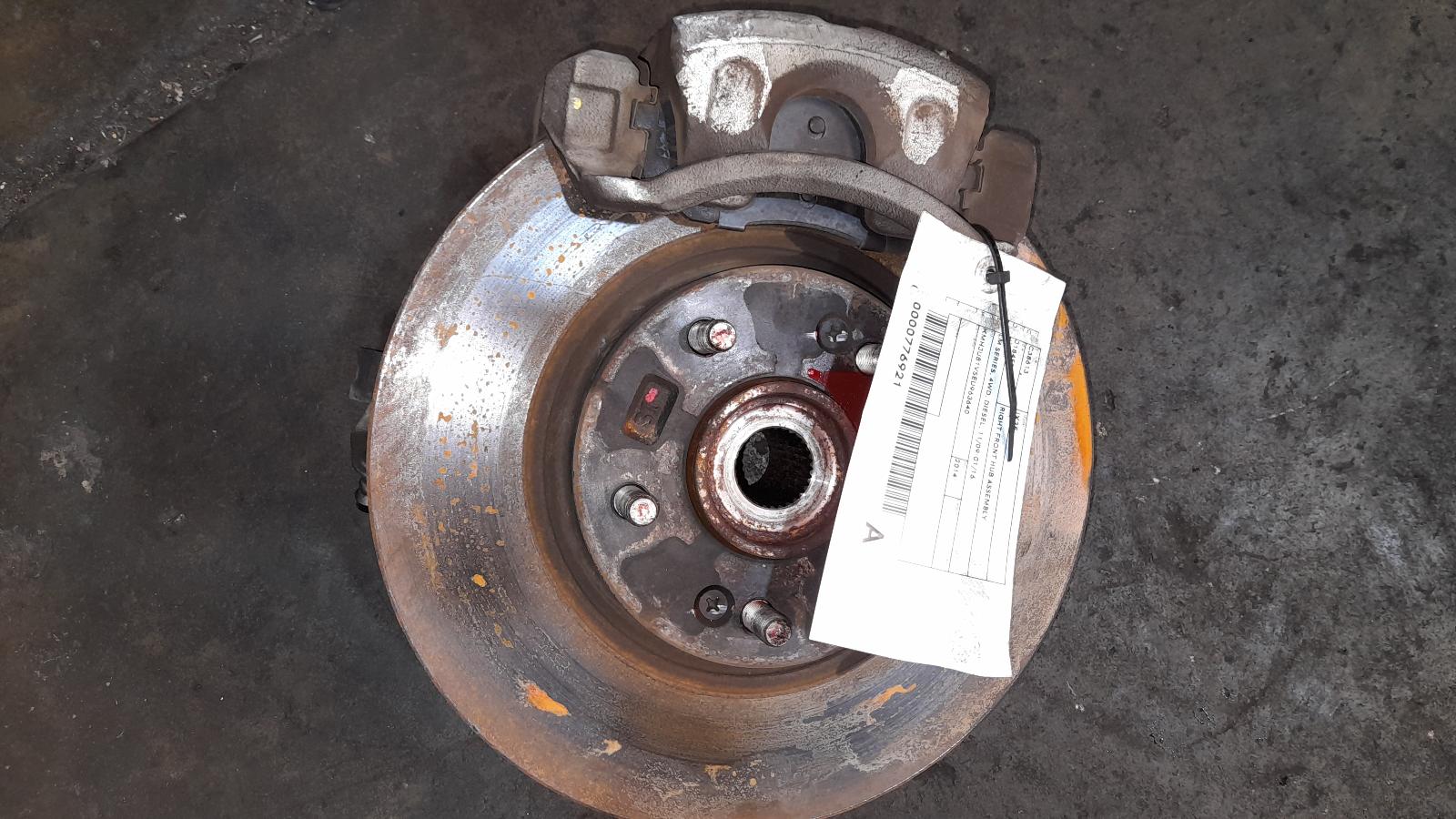 View Auto part Right Front Hub Assembly Hyundai Ix35 2014