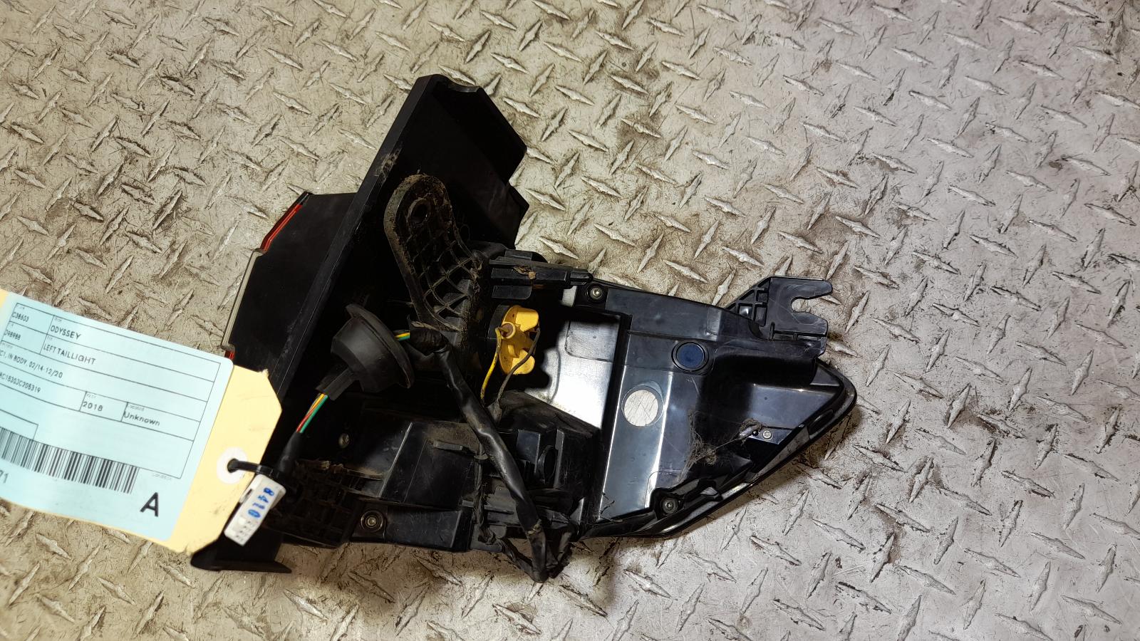 View Auto part Left Taillight Honda Odyssey 2018