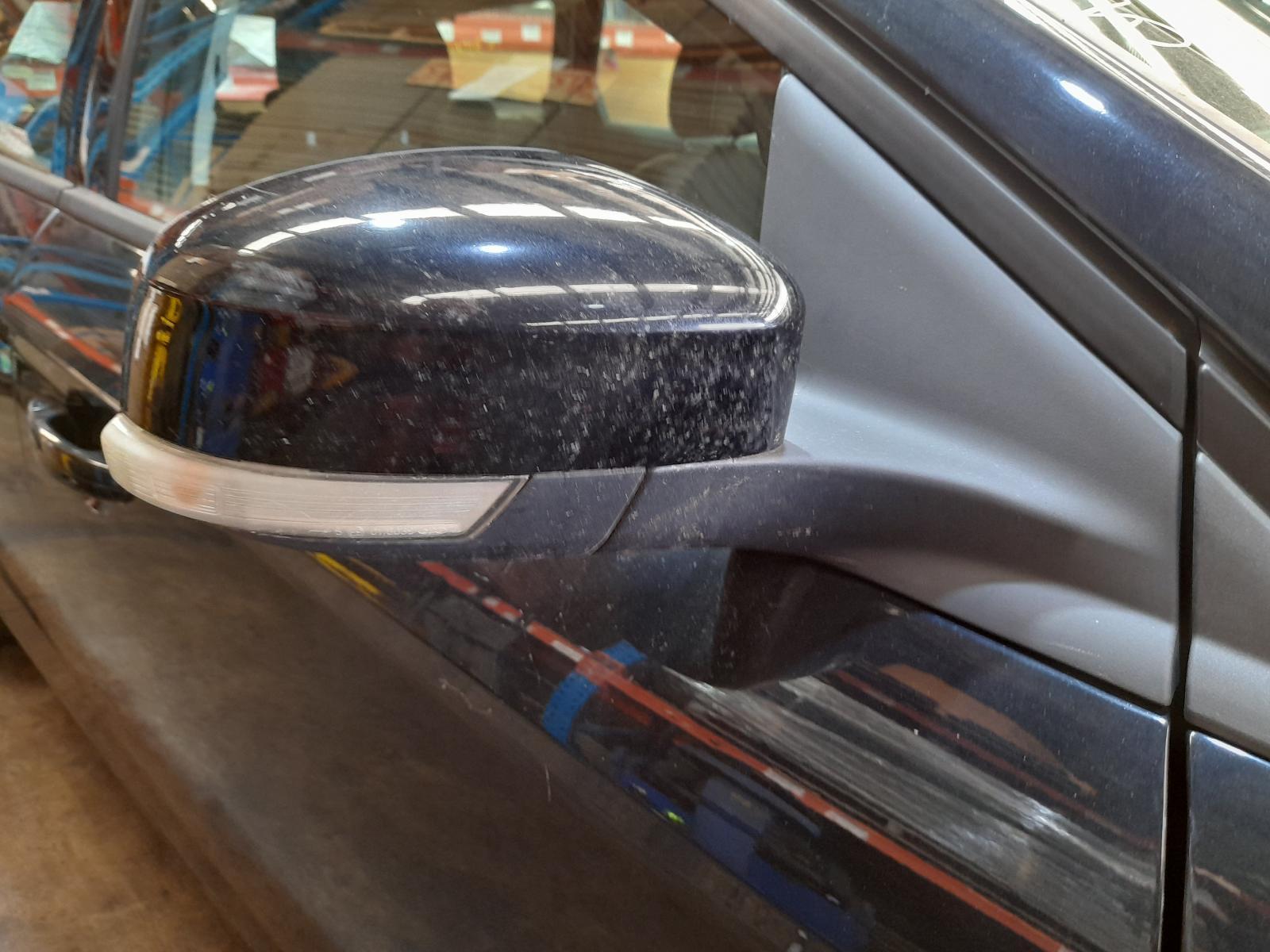 View Auto part Right Door Mirror Ford Mondeo 2013