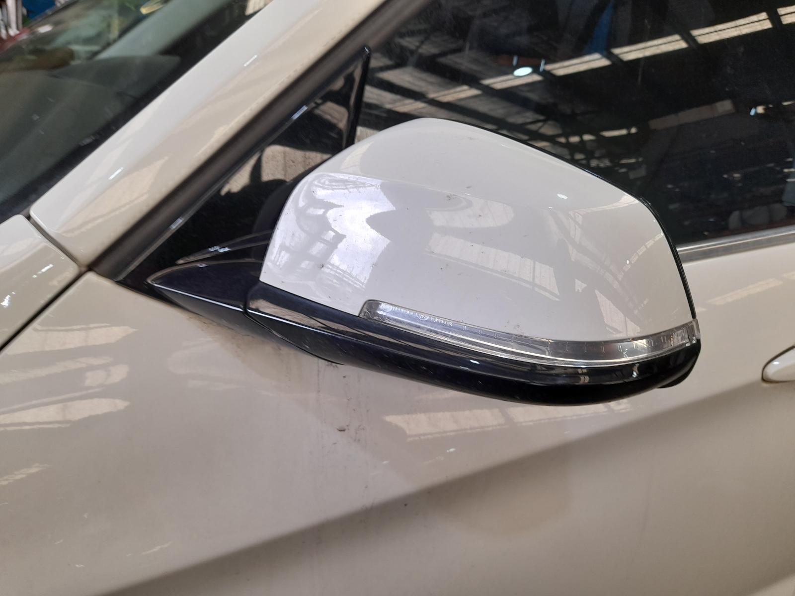 View Auto part Left Door Mirror Bmw X1 2014