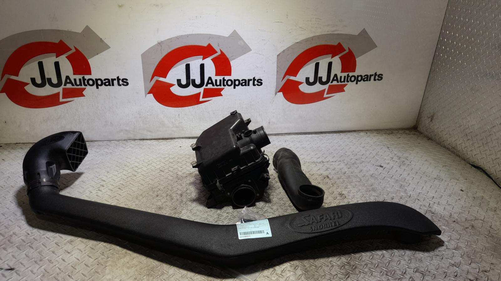 View Auto part Snorkel Mitsubishi Challenger 2014