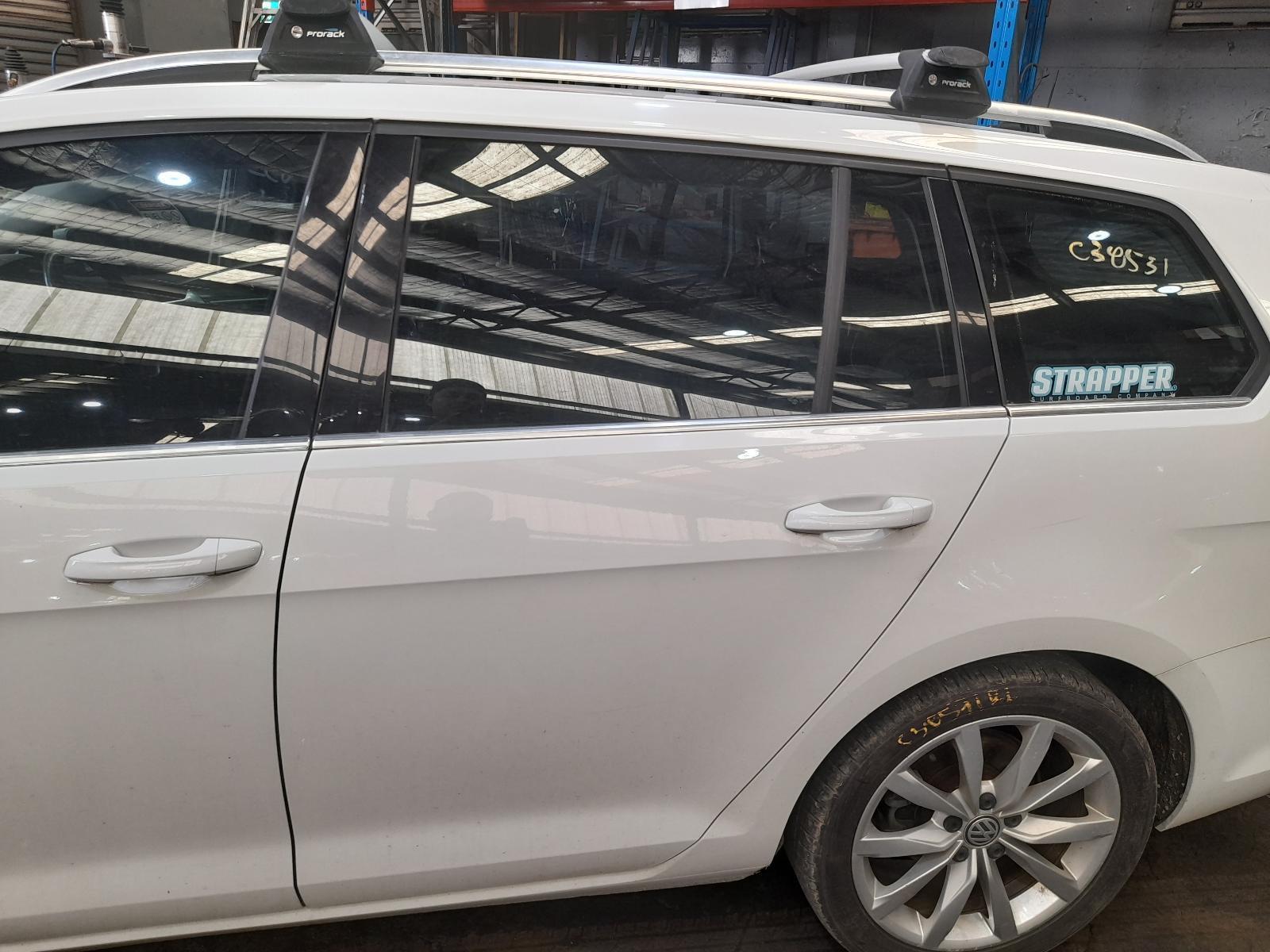 View Auto part Left Rear Door/Sliding Volkswagen Golf 2015