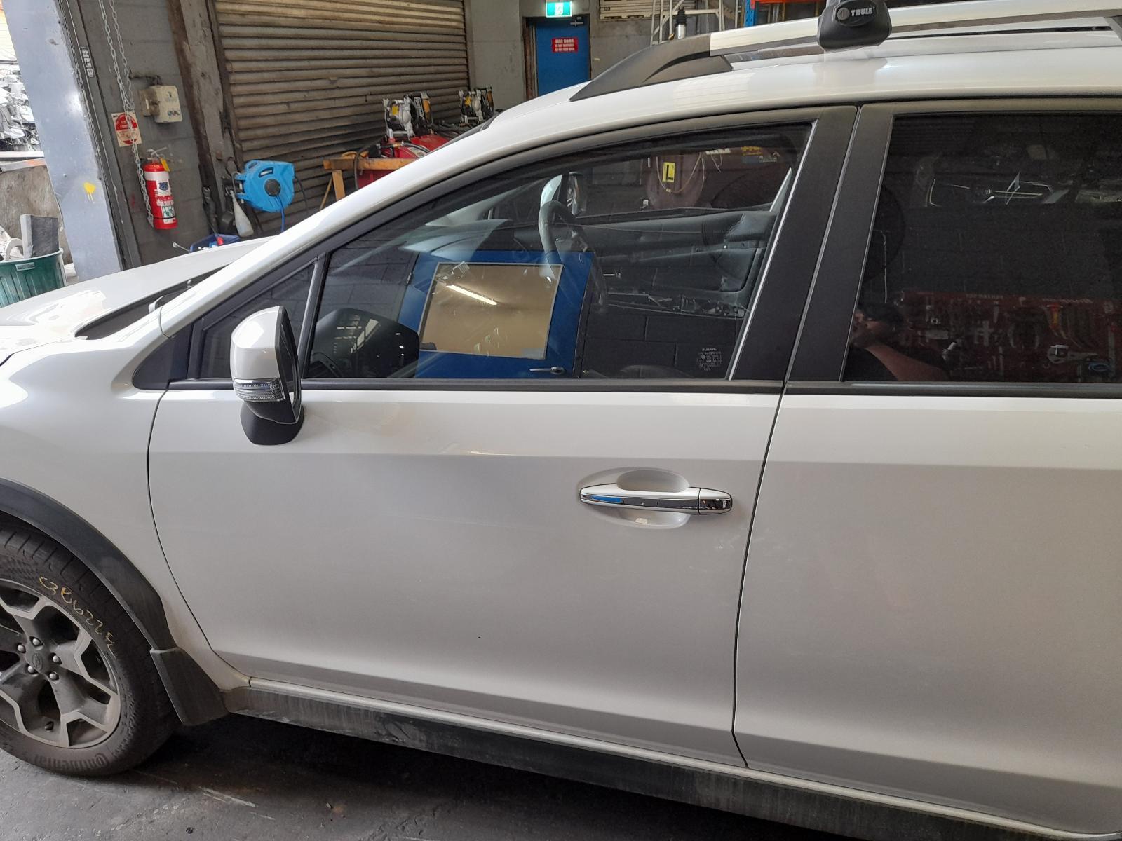 View Auto part Left Front Door Subaru Xv 2014