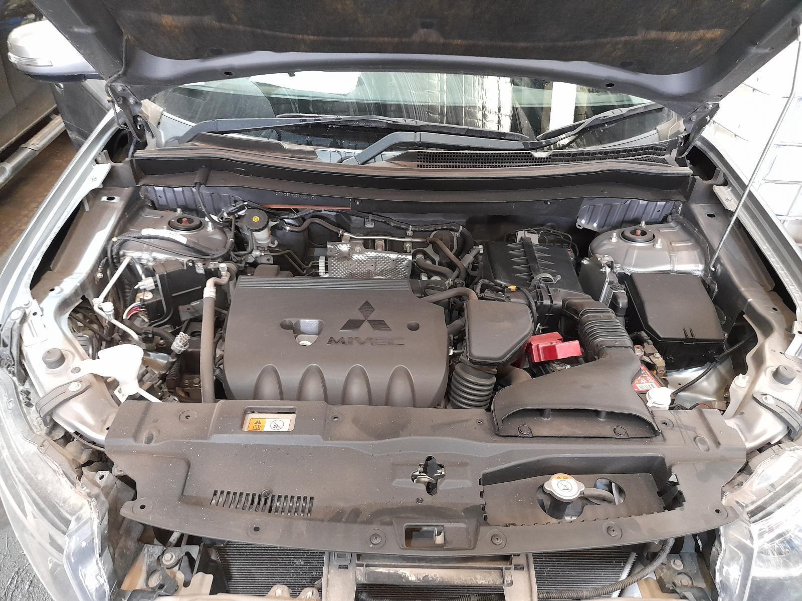 View Auto part Engine Mitsubishi Outlander 2012