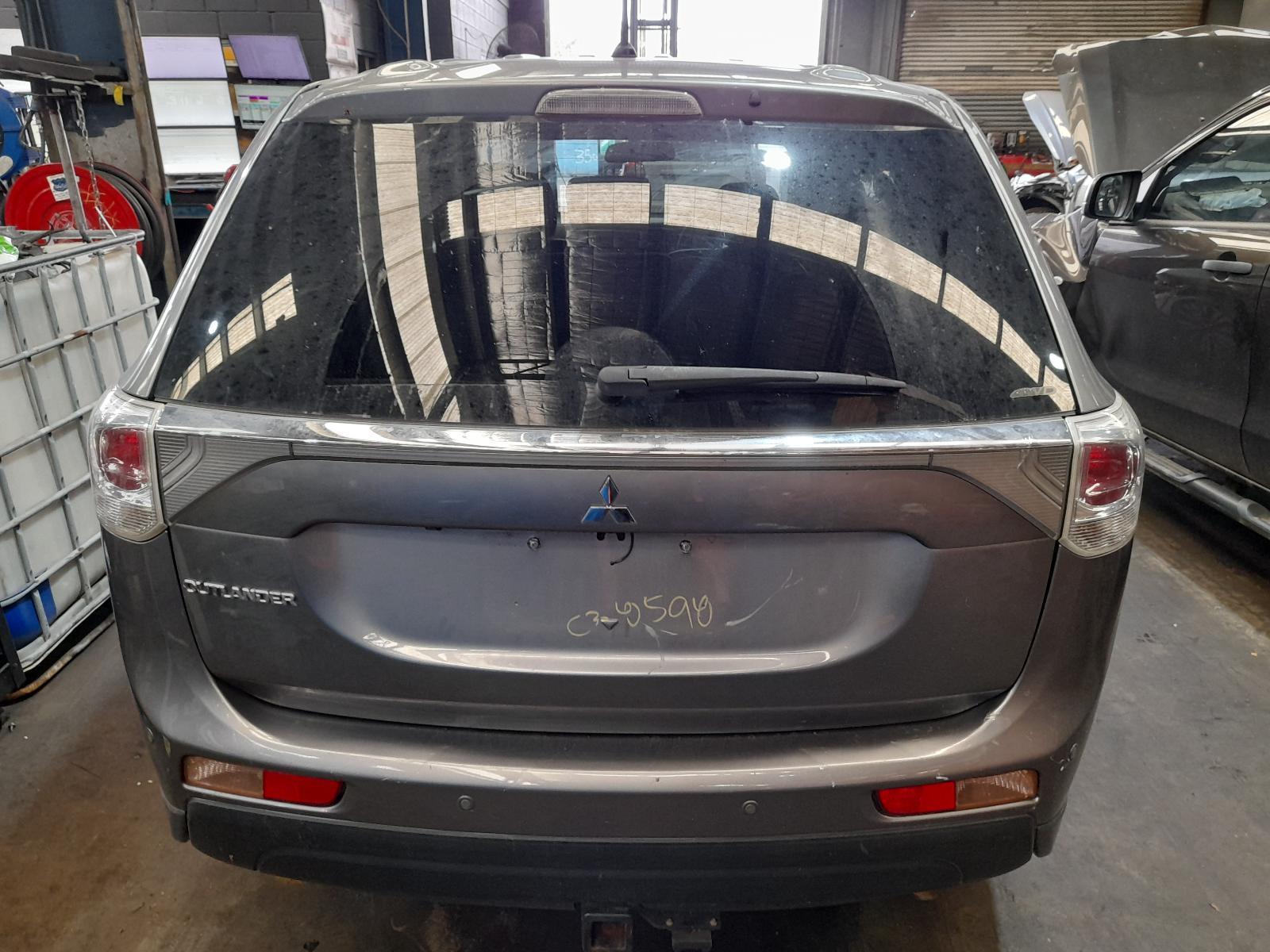 View Auto part Rear/Tailgate Glass Mitsubishi Outlander 2012