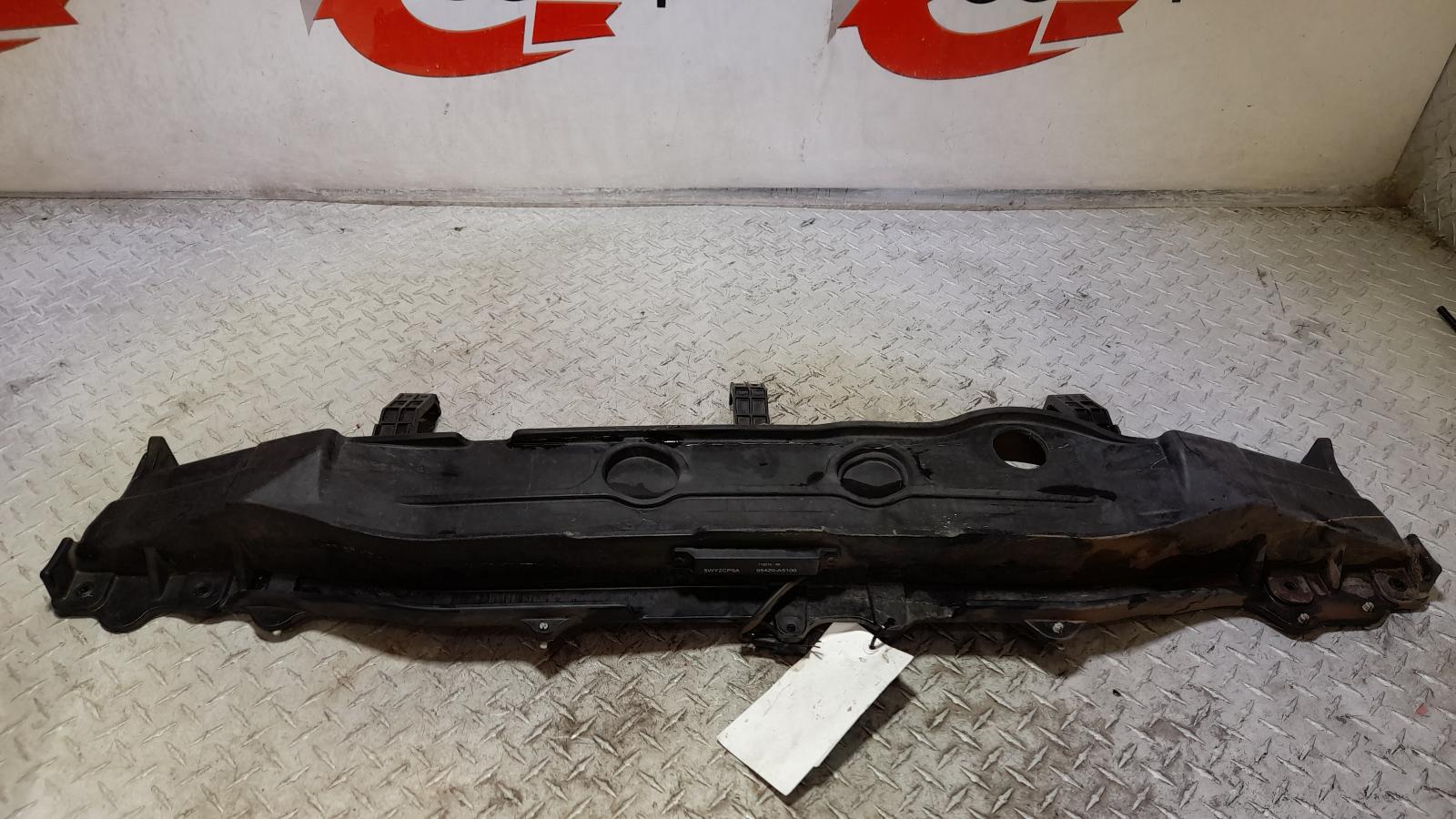View Auto part R/Bar Bracket/Reinfo Hyundai I30 2016
