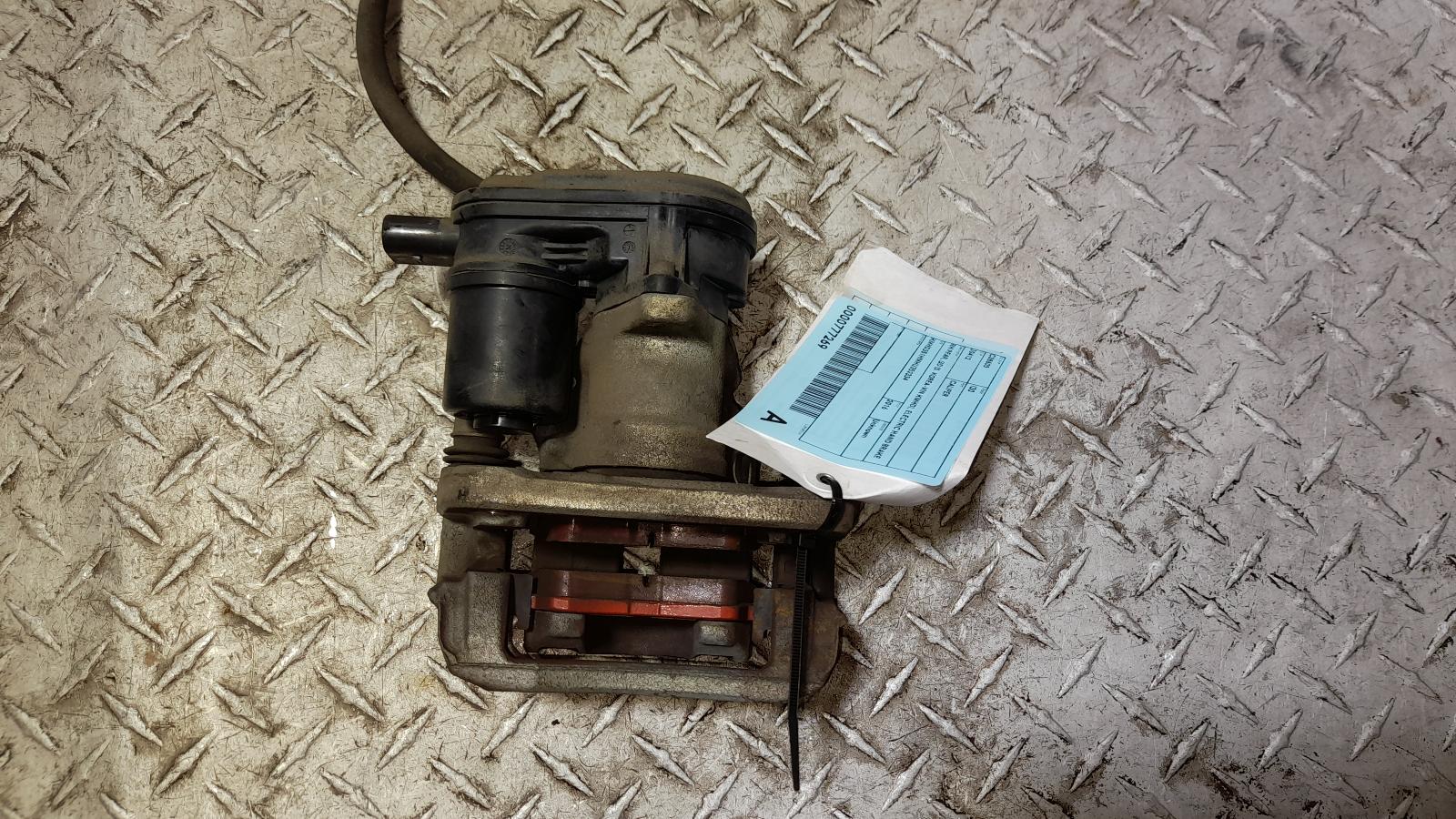 View Auto part Caliper Hyundai I30 2016