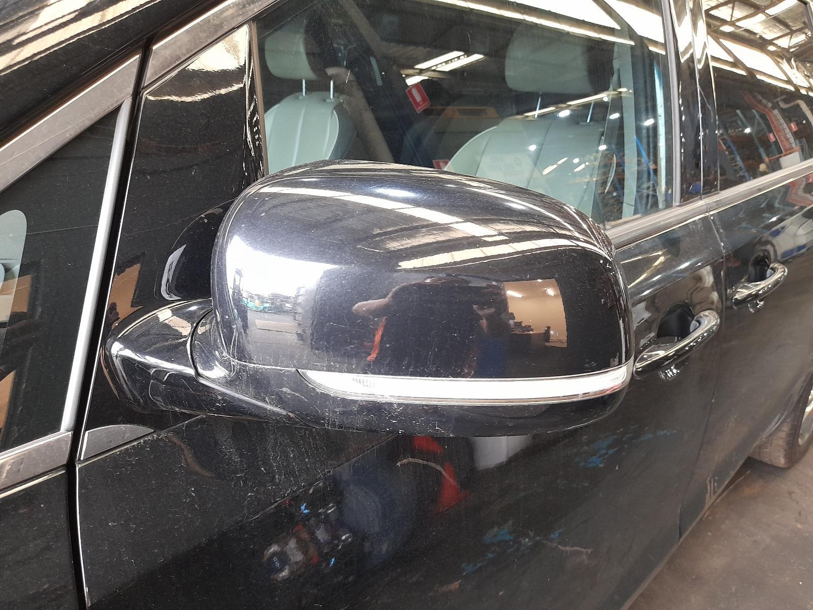View Auto part Left Door Mirror Kia Carnival/grand Carnival 2016