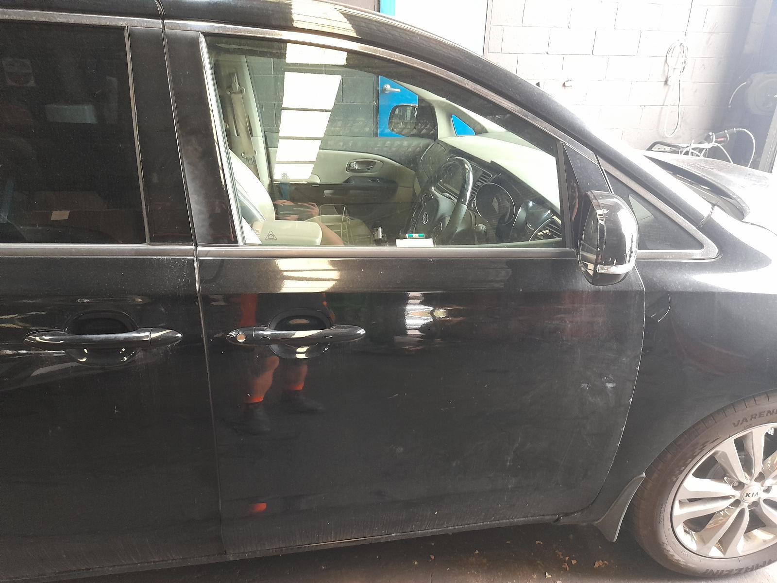 View Auto part Right Front Door Window Kia Carnival/grand Carnival 2016