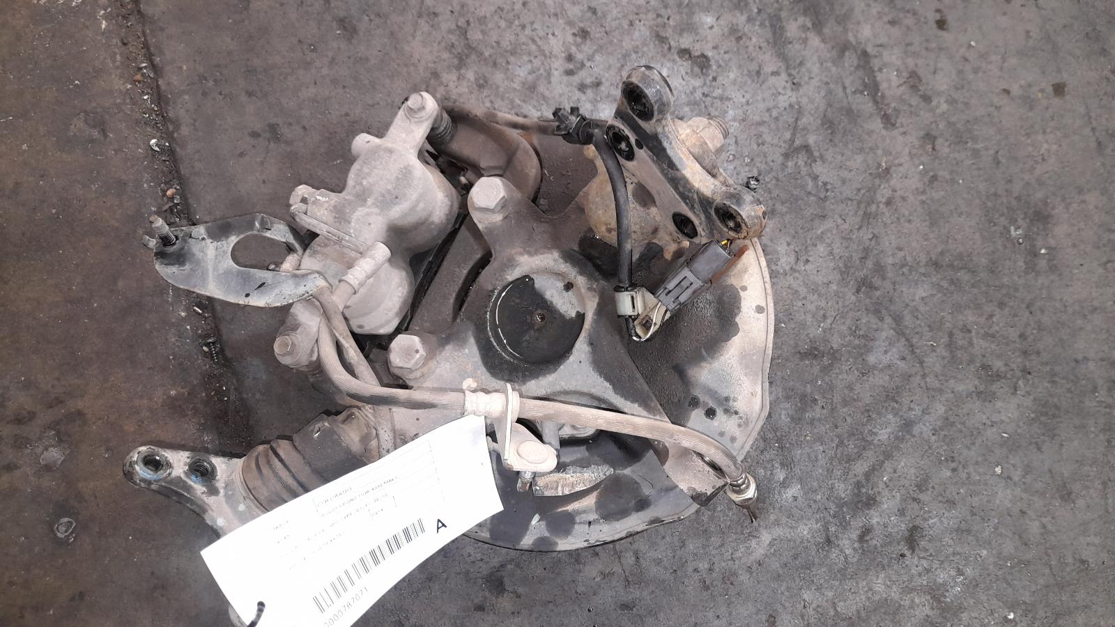 View Auto part Right Front Hub Assembly Holden Colorado 2014