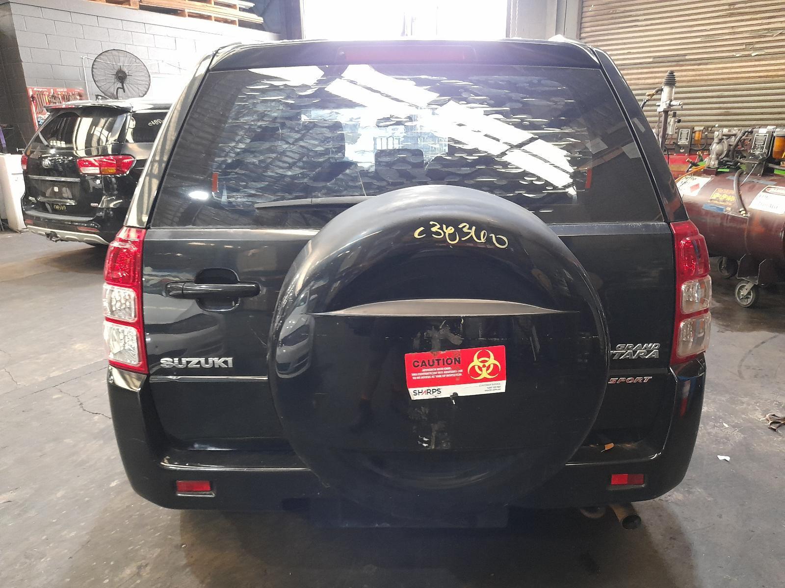 View Auto part Rear/Tailgate Glass Suzuki Vitara 2013