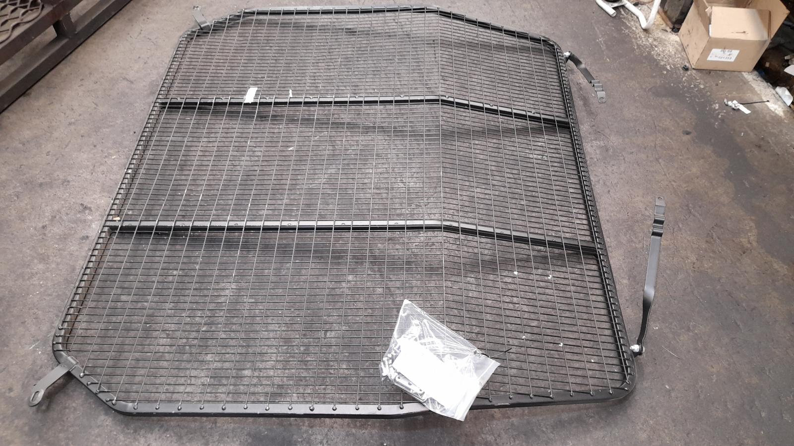 View Auto part Cargo Barrier Ldv Deliver 9 2022