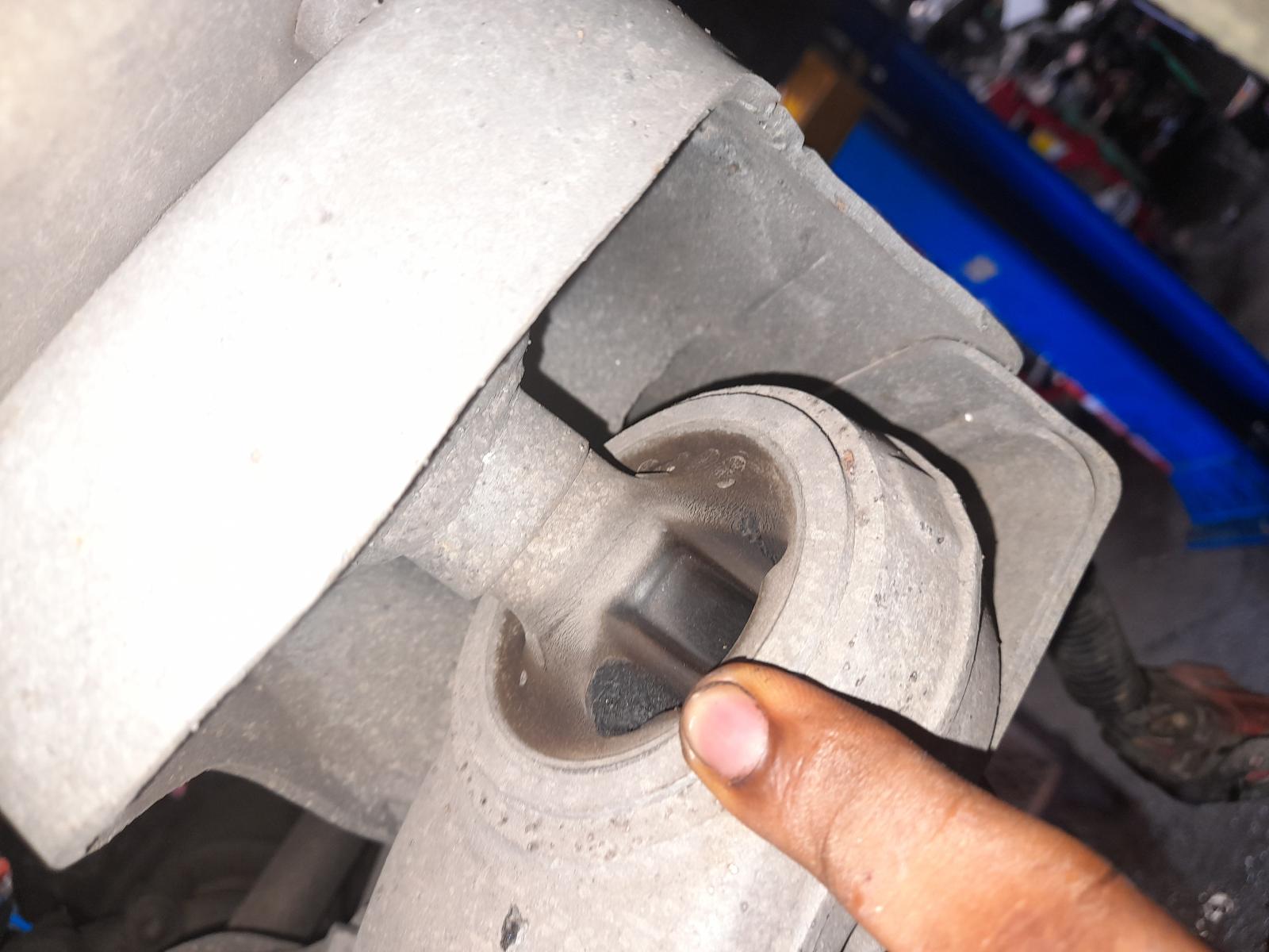 View Auto part Left Front Lower Control Arm Ldv Deliver 9 2022