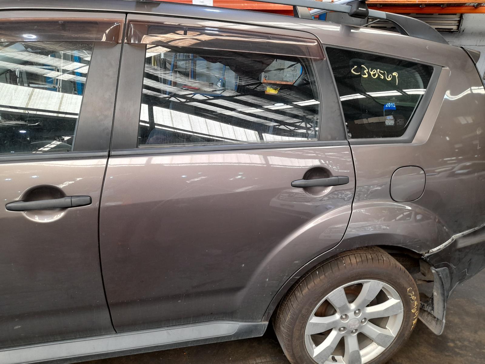 View Auto part Left Rear Wnd Reg/Motor Mitsubishi Outlander 2011