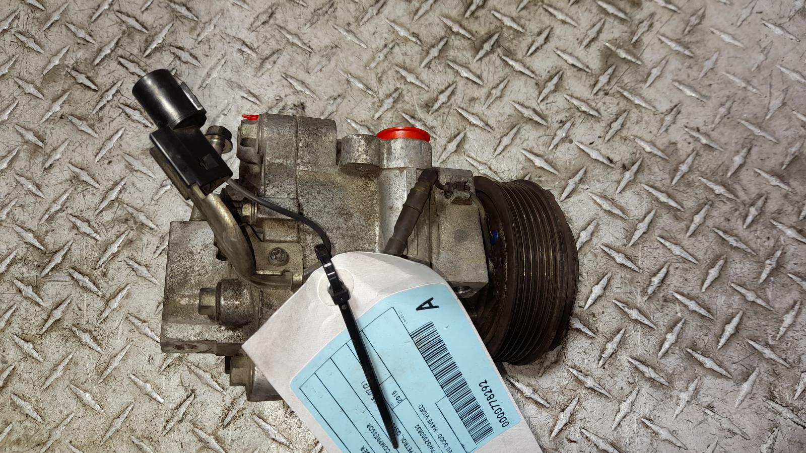 View Auto part A/C Compressor Mitsubishi Outlander 2015