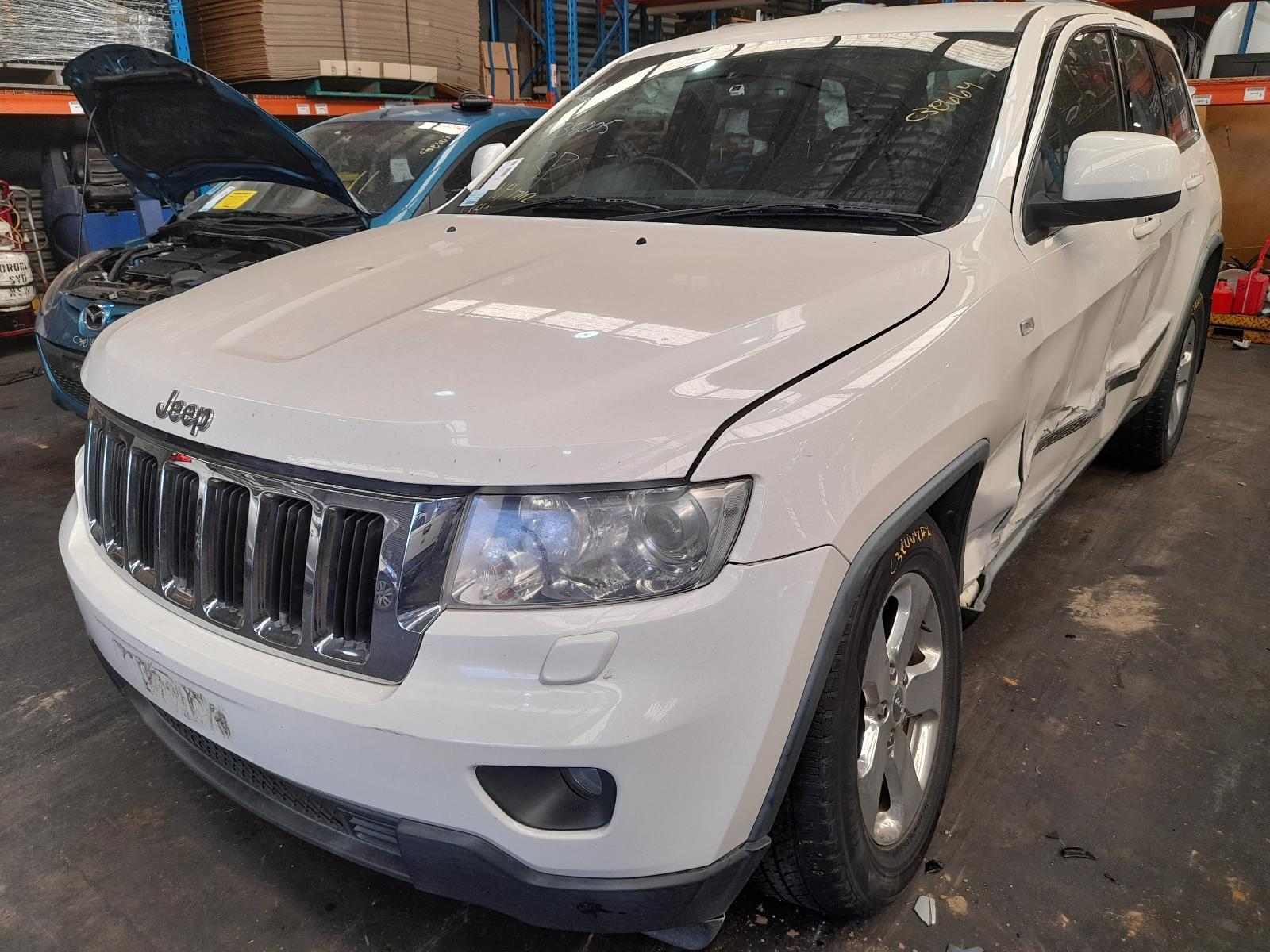 View Auto part Trans/Gearbox Jeep Grandcherokee 2011
