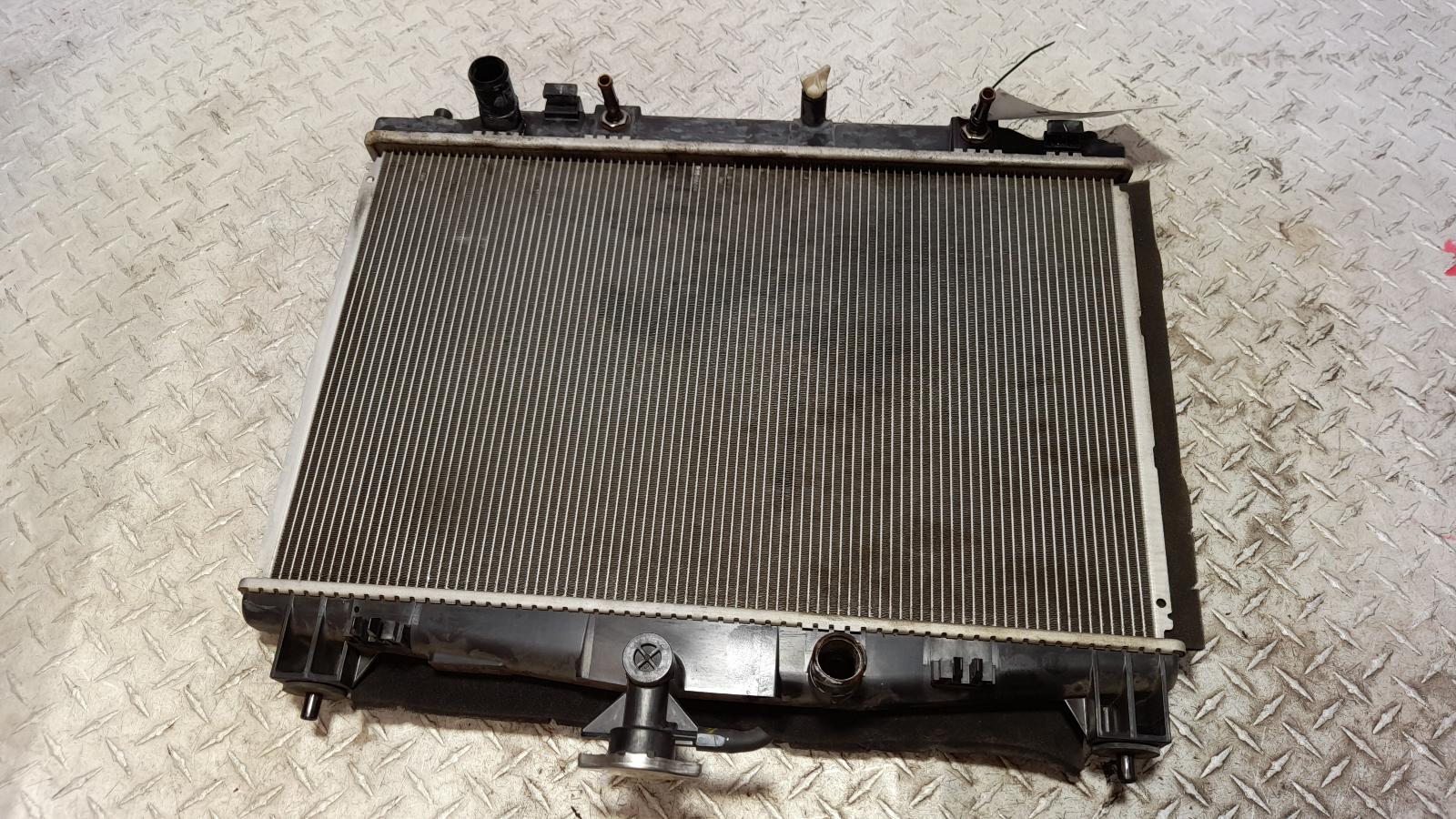 View Auto part Radiator Mazda 2 2013
