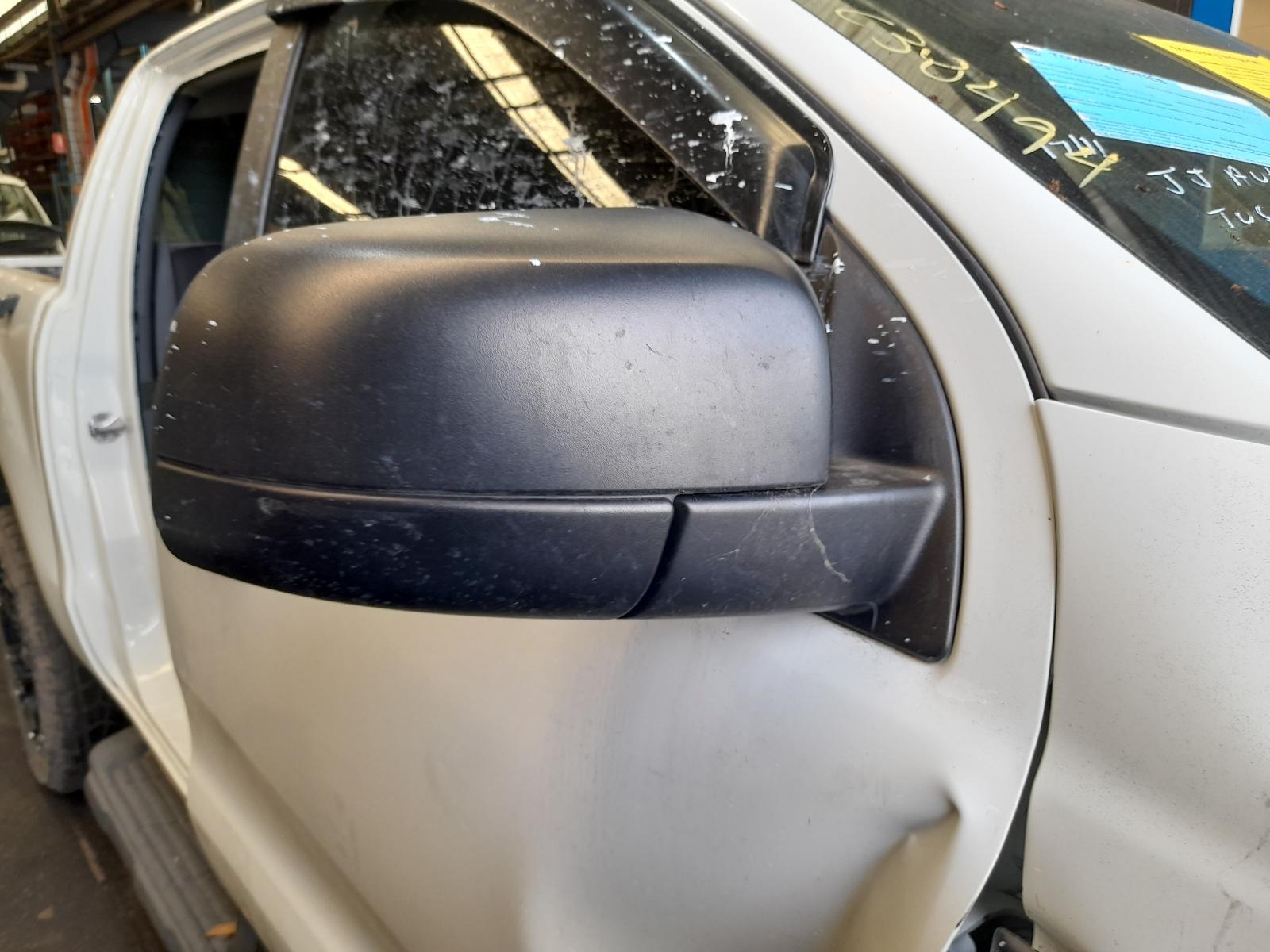 View Auto part Right Door Mirror Ford Ranger 2015