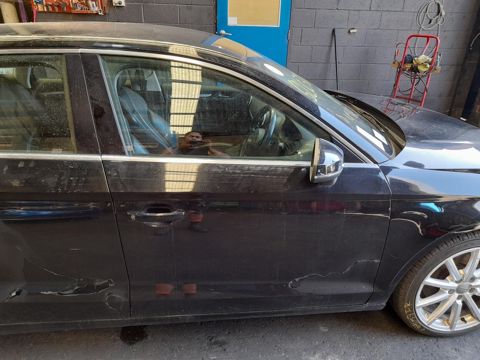 View Auto part Right Front Door Audi A3 2014