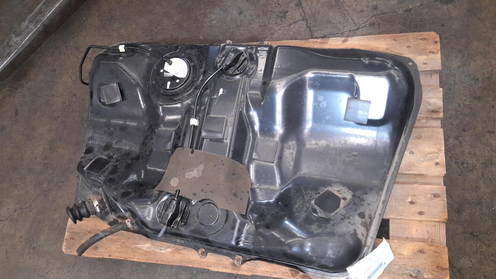 View Auto part Fuel Tank Toyota Camry 2010
