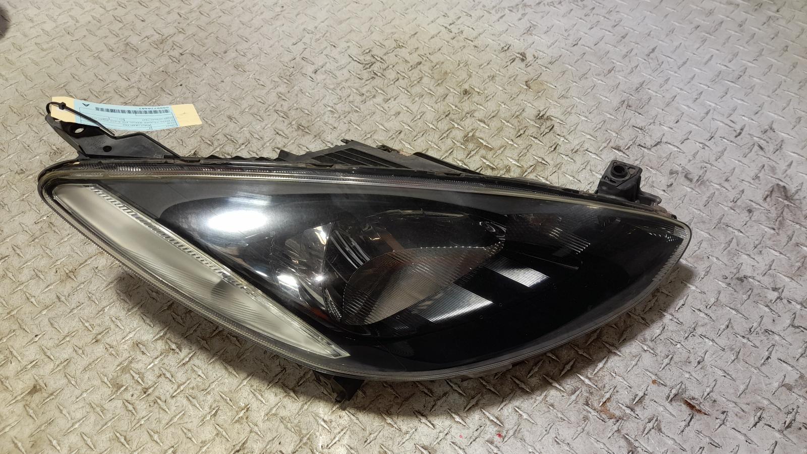 View Auto part Right Headlamp Mazda 2 2011