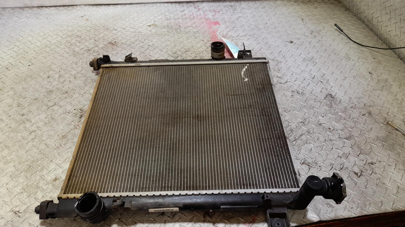 View Auto part Radiator Jeep Cherokee 2010