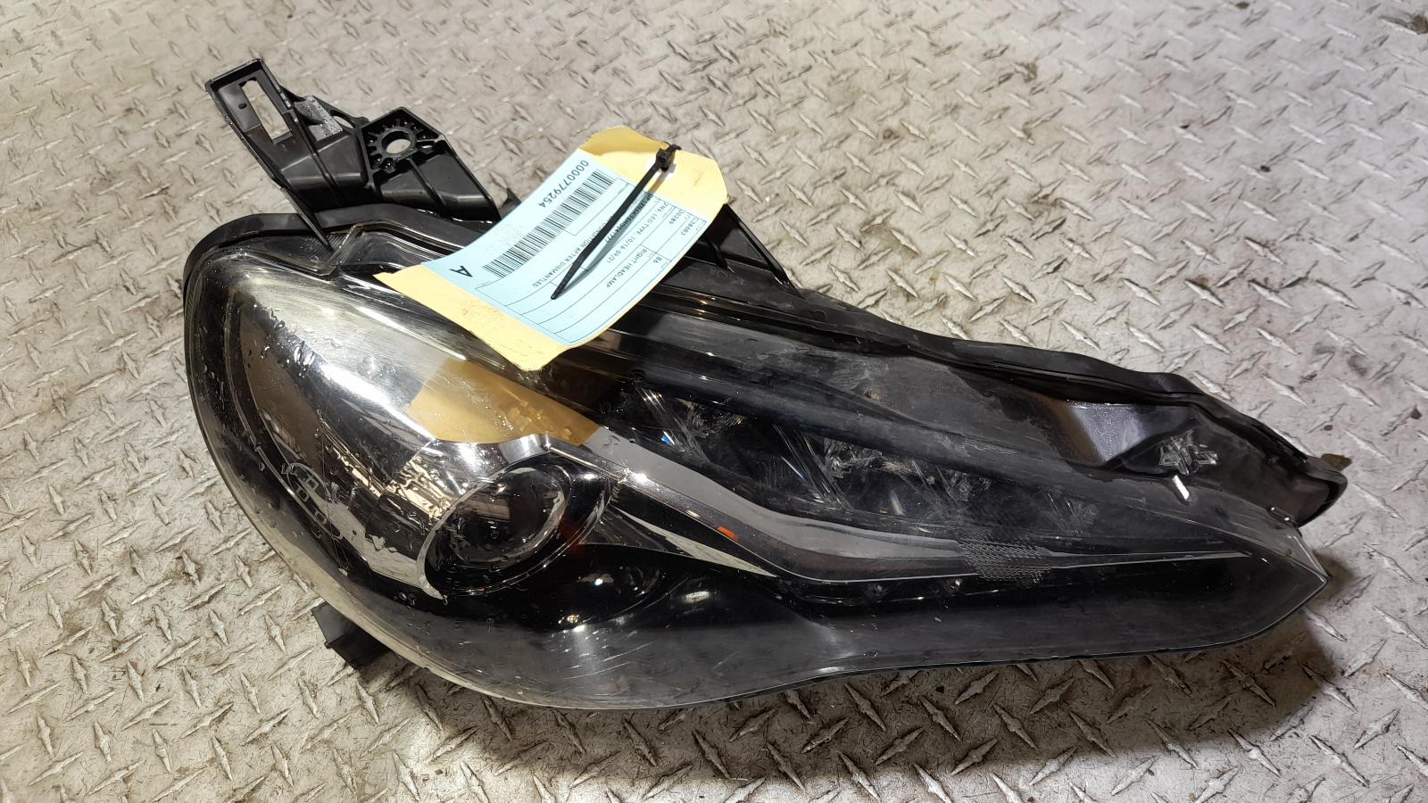 View Auto part Right Headlamp Toyota 86 2017