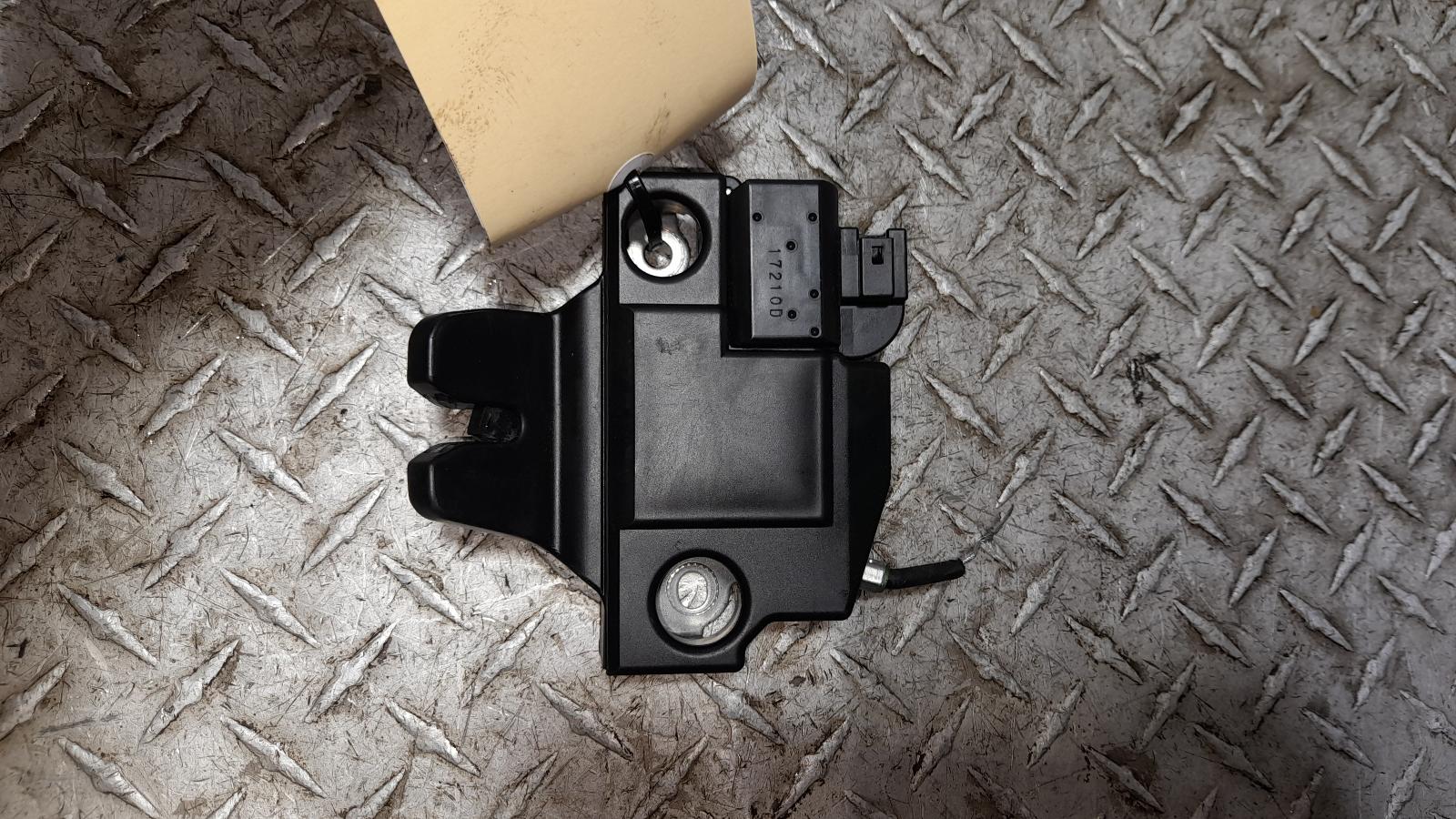 View Auto part Door/Boot/Gate Lock Toyota 86 2017