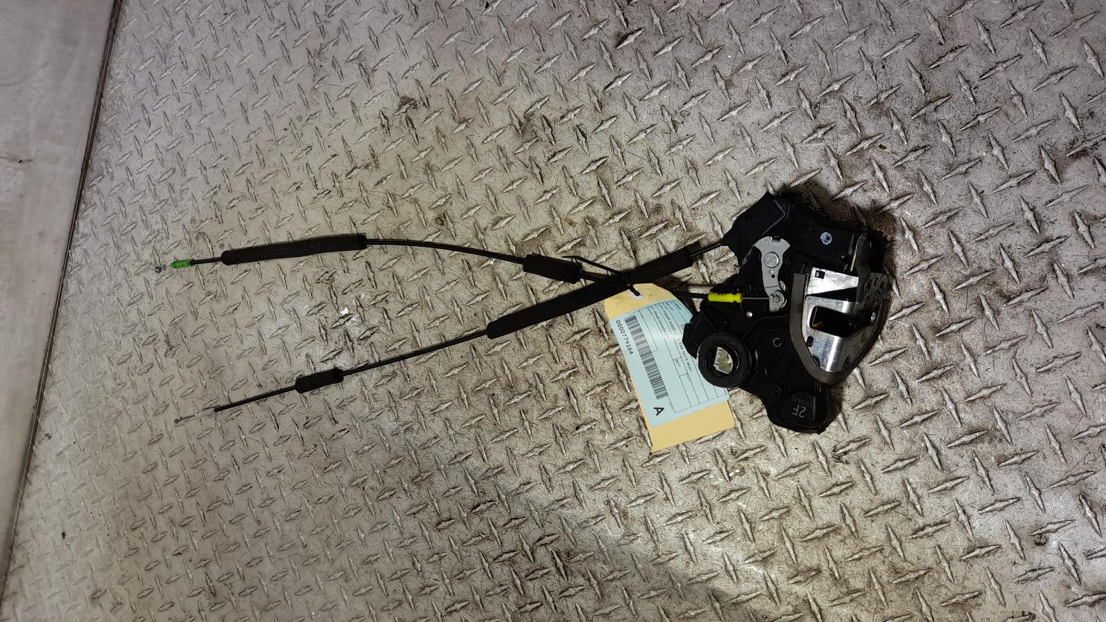 View Auto part Door/Boot/Gate Lock Toyota 86 2017