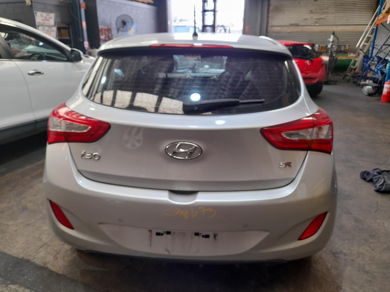 View Auto part Bootlid/Tailgate Hyundai I30 2016