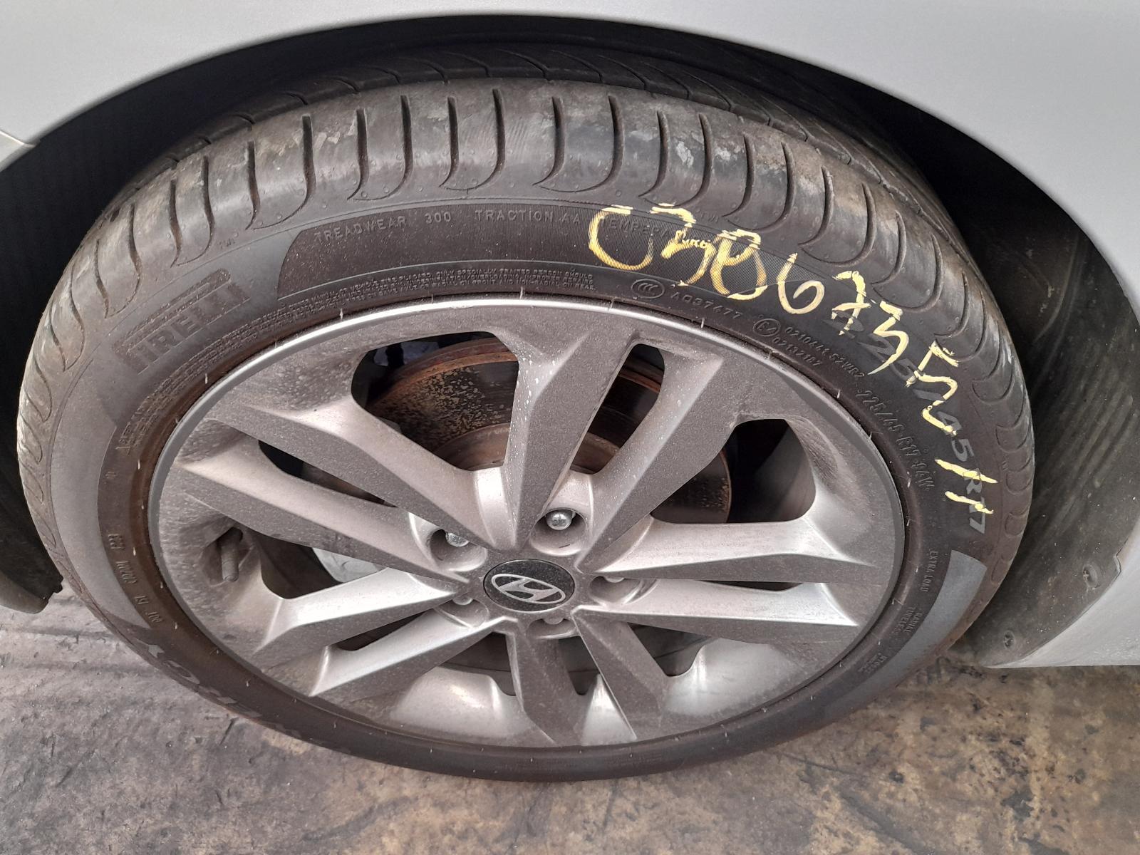 View Auto part Wheel Mag Hyundai I30 2016