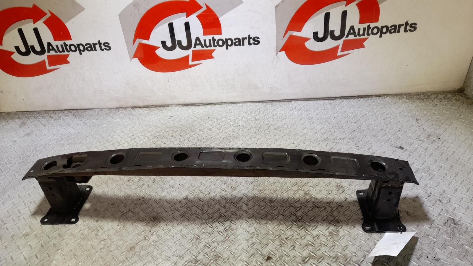 View Auto part R/Bar Bracket/Reinfo Audi A3 2013