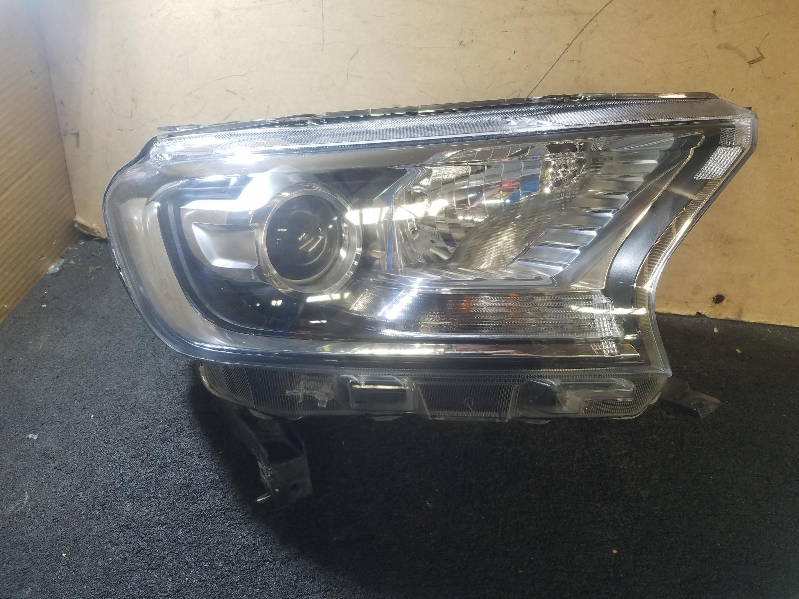 View Auto part Right Headlamp Ford Ranger 2016