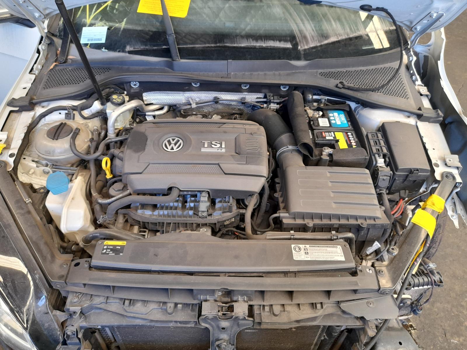 View Auto part Engine Volkswagen Golf 2015