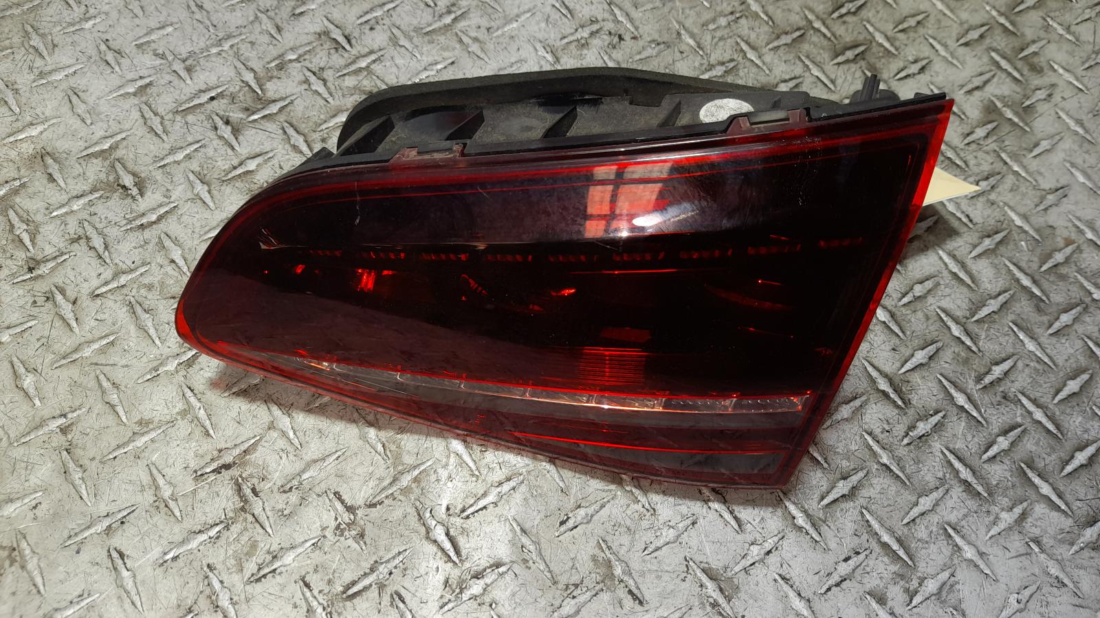 View Auto part Rear Garnish Volkswagen Golf 2015