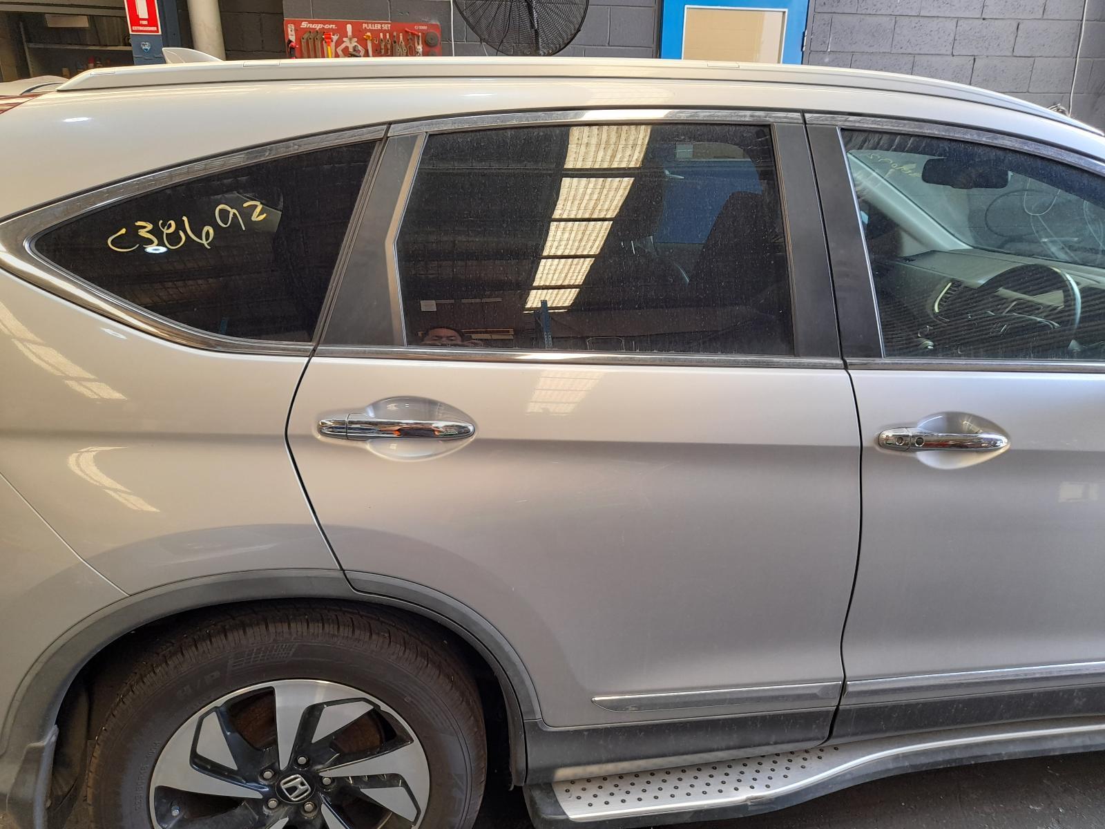 View Auto part Right Rear Door Sliding Honda Crv 2015