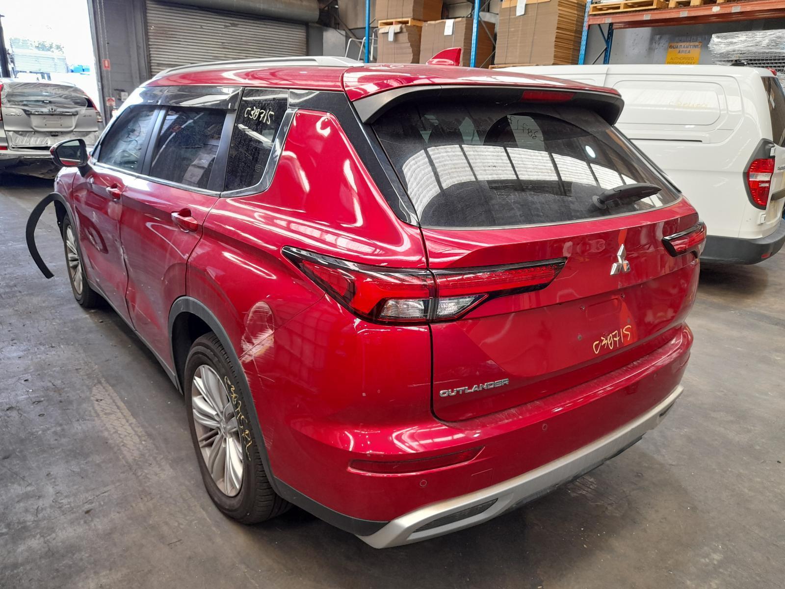 View Auto part Trans/Gearbox Mitsubishi Outlander 2022