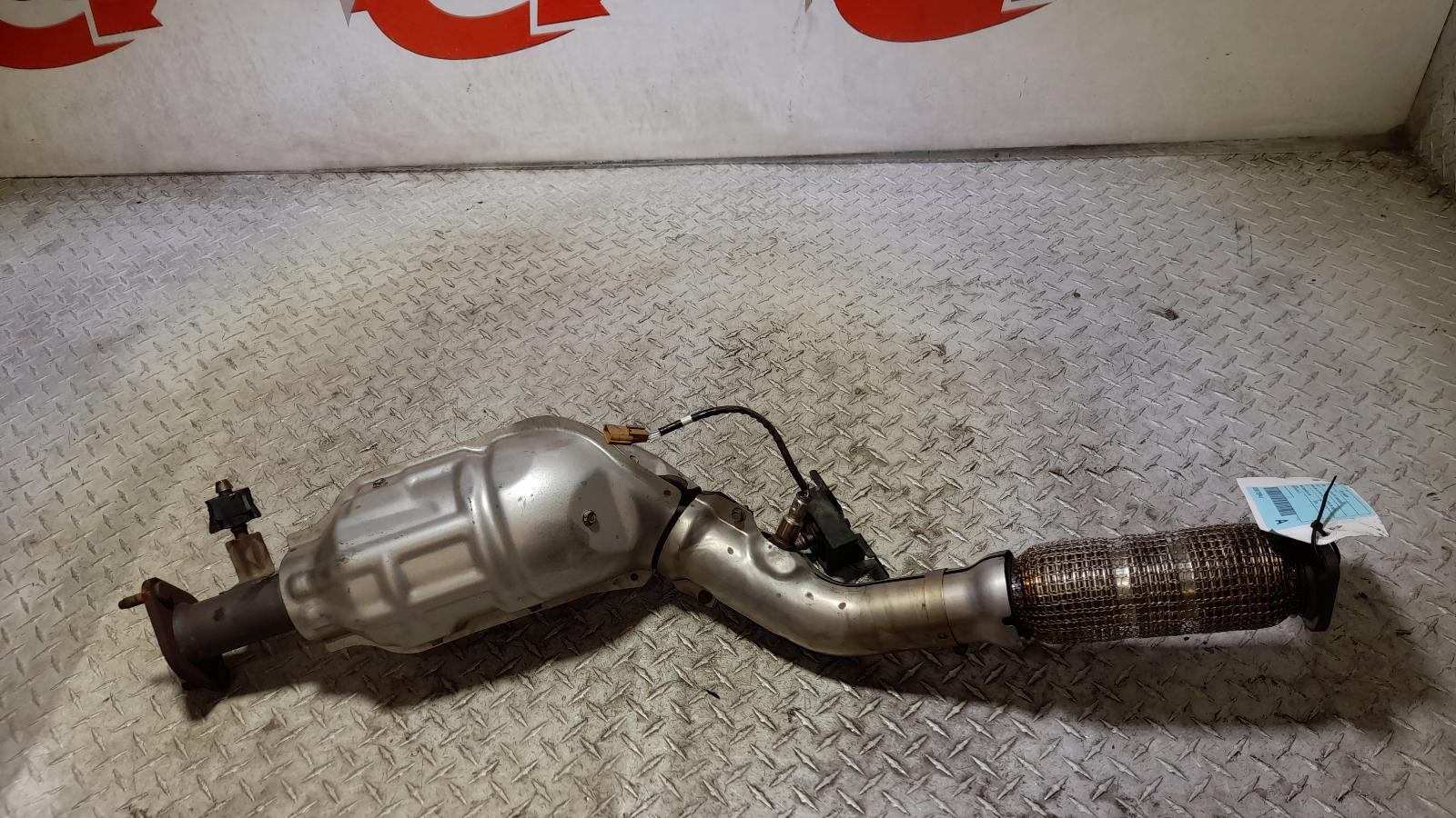 View Auto part Catalytic Converter Mitsubishi Outlander 2022