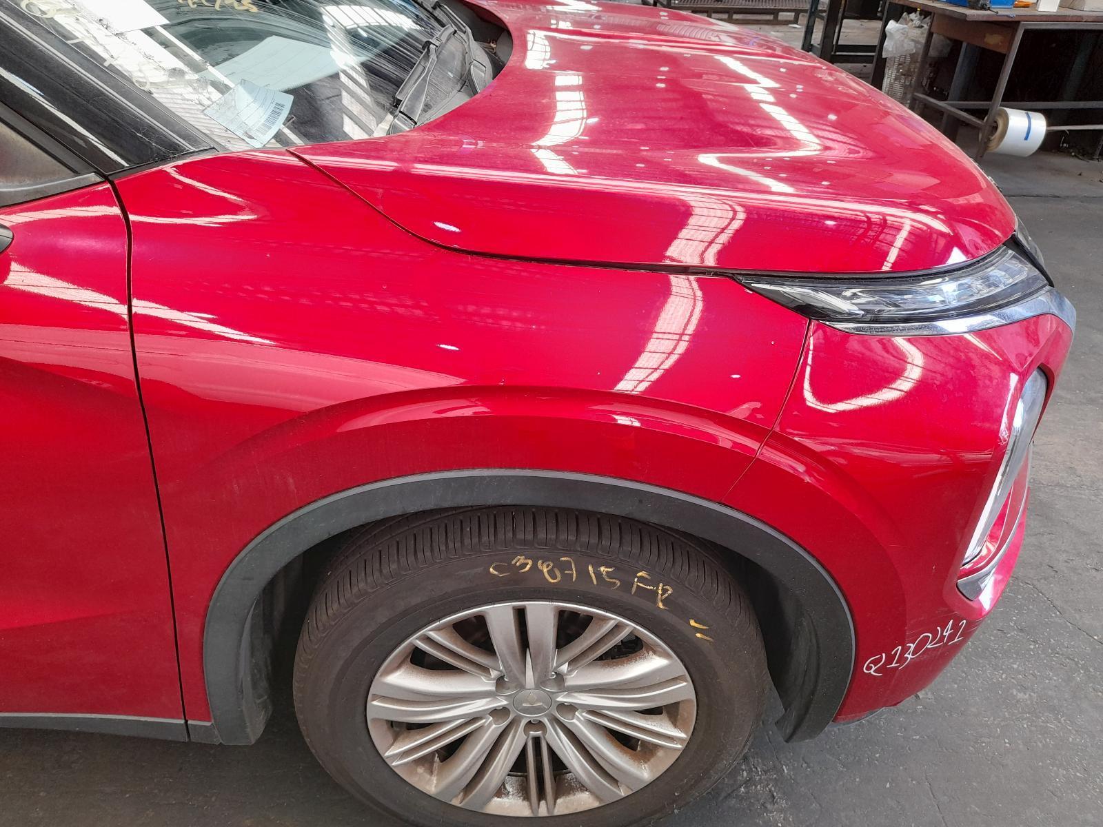 View Auto part Right Guard Mitsubishi Outlander 2022