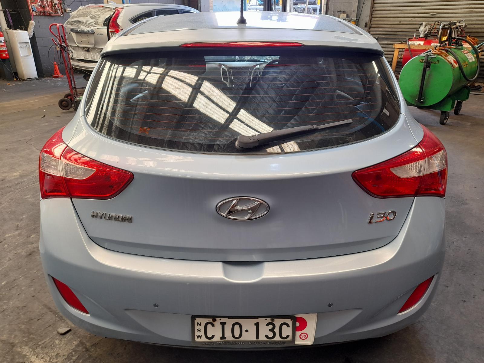 View Auto part Bootlid/Tailgate Hyundai I30 2013