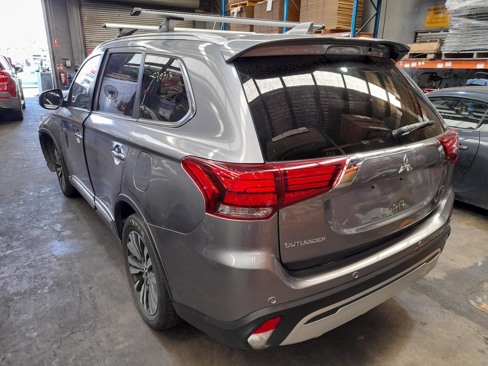 View Auto part Trans/Gearbox Mitsubishi Outlander 2019